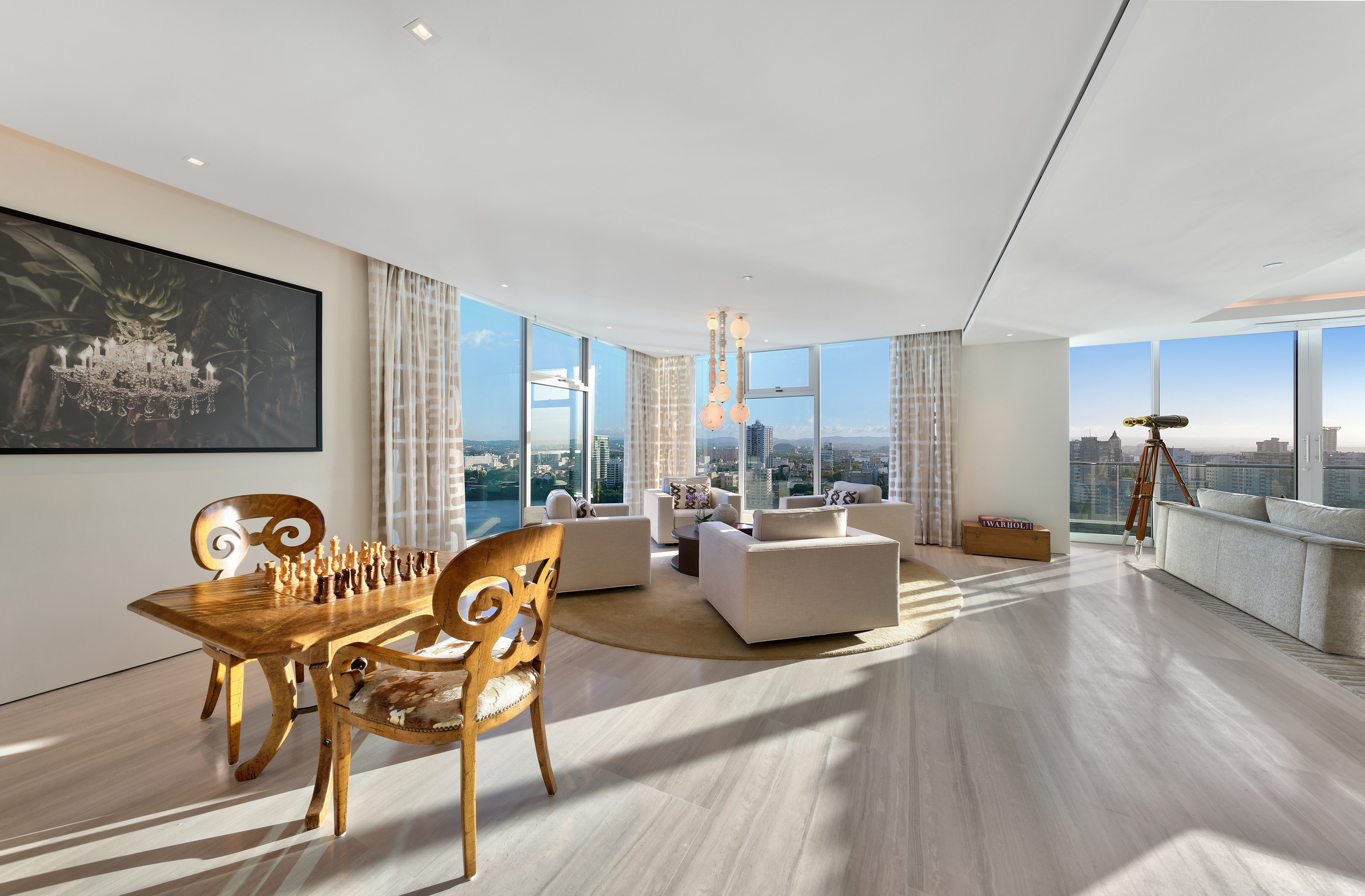 1004 Ashford Avenue, Penthouse