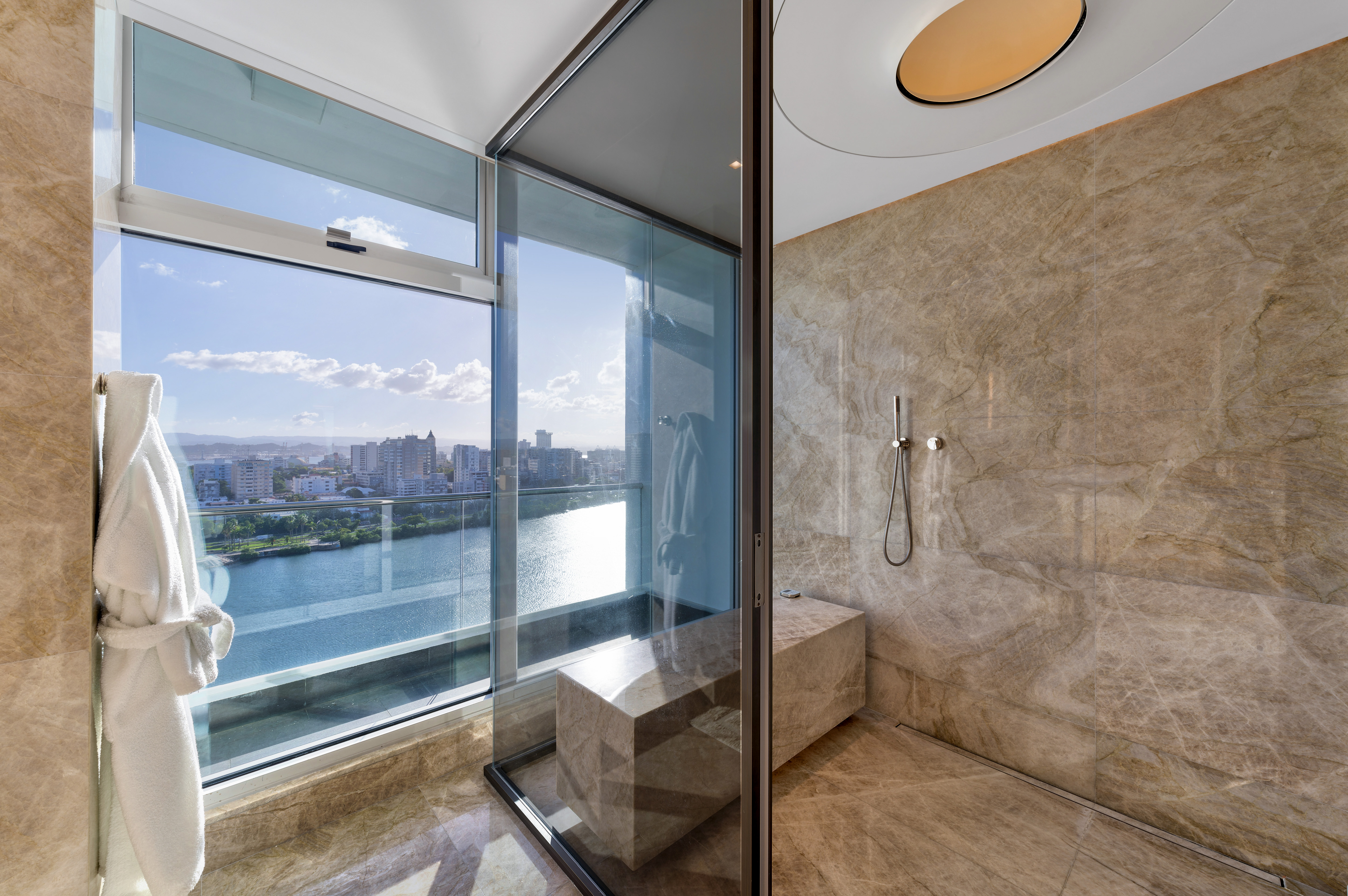 1004 Ashford Avenue, Penthouse