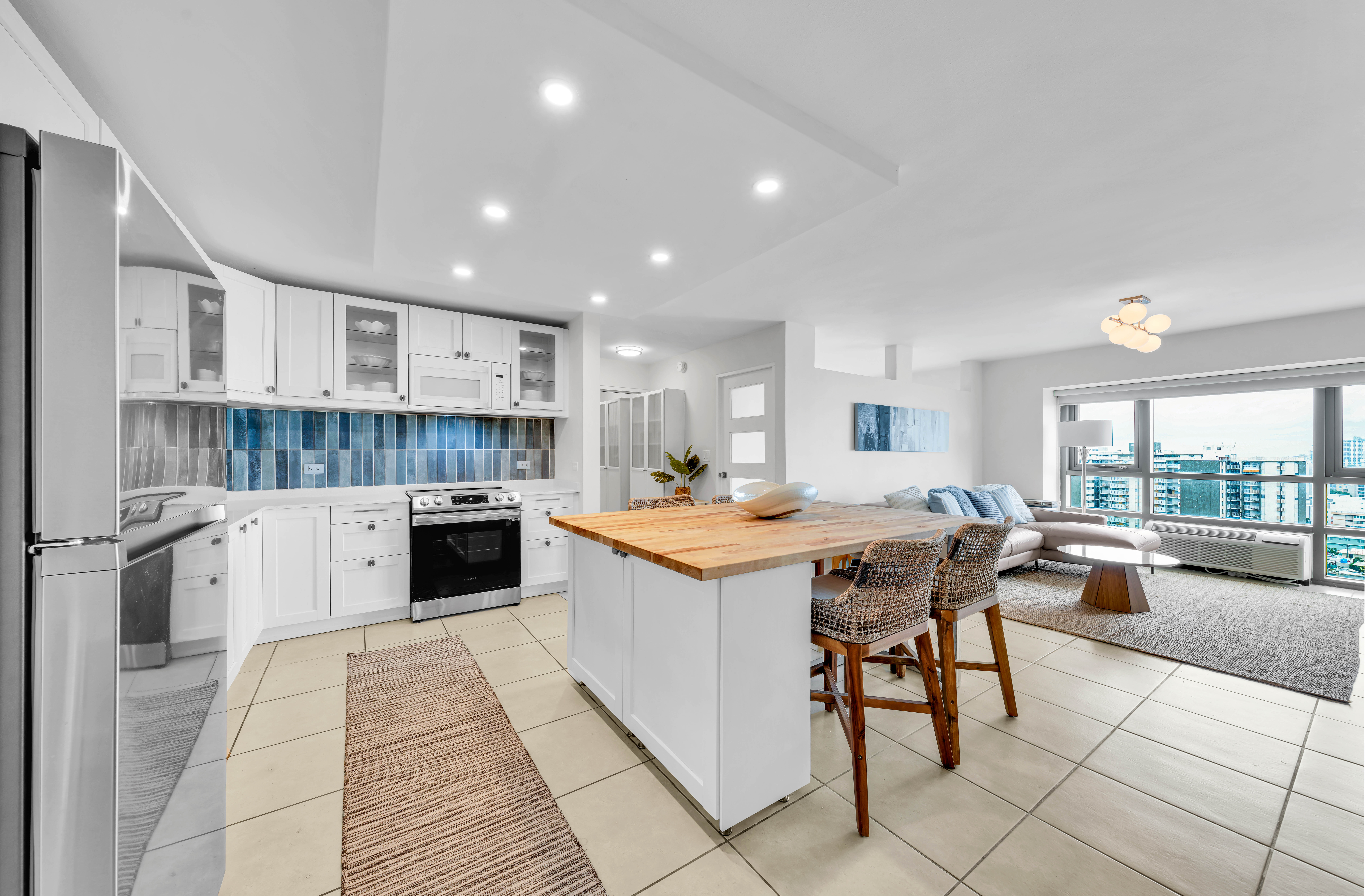 103-105 De Diego Ave., Apt. 1602N