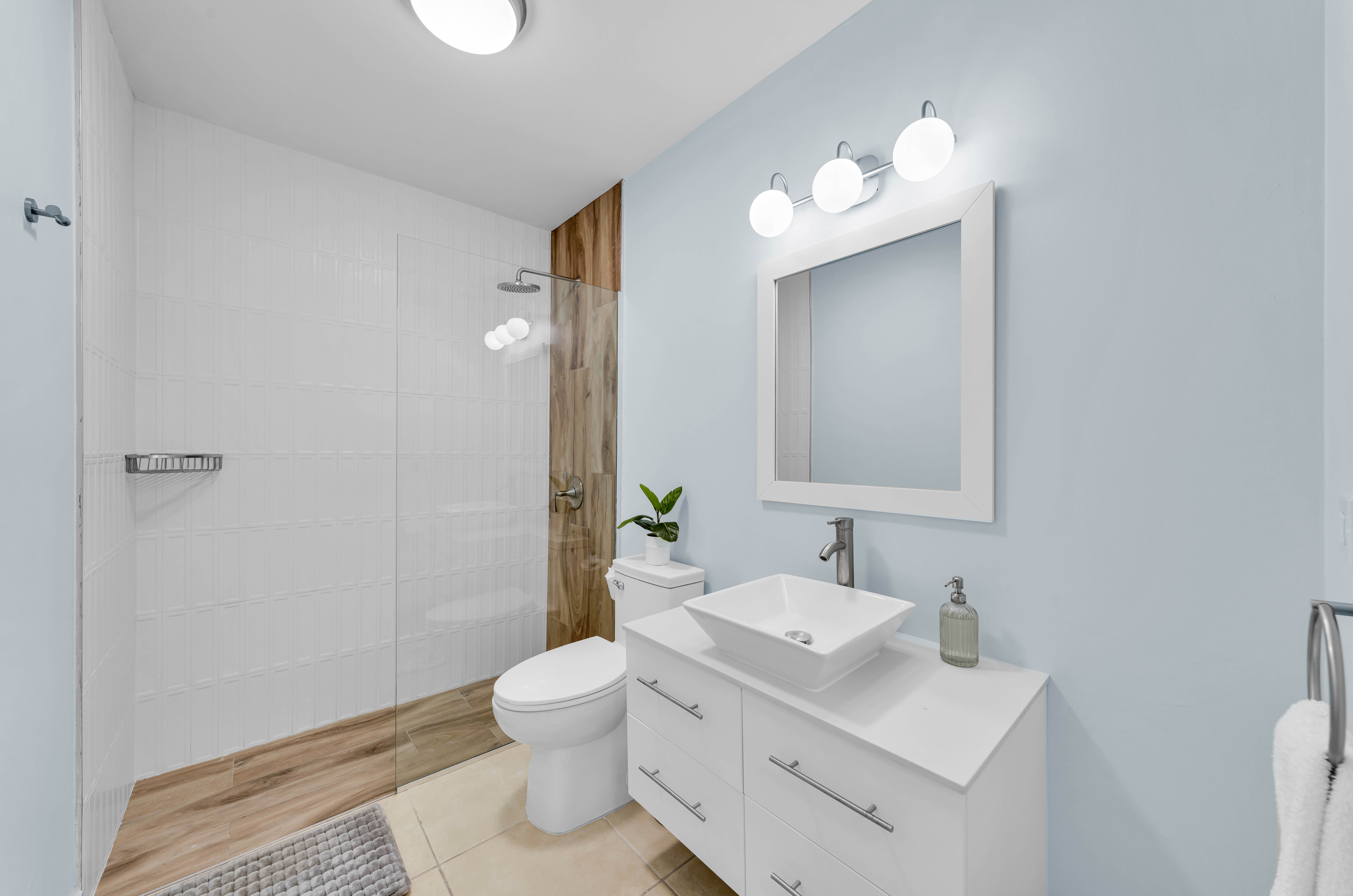 103-105 De Diego Ave., Apt. 1602N