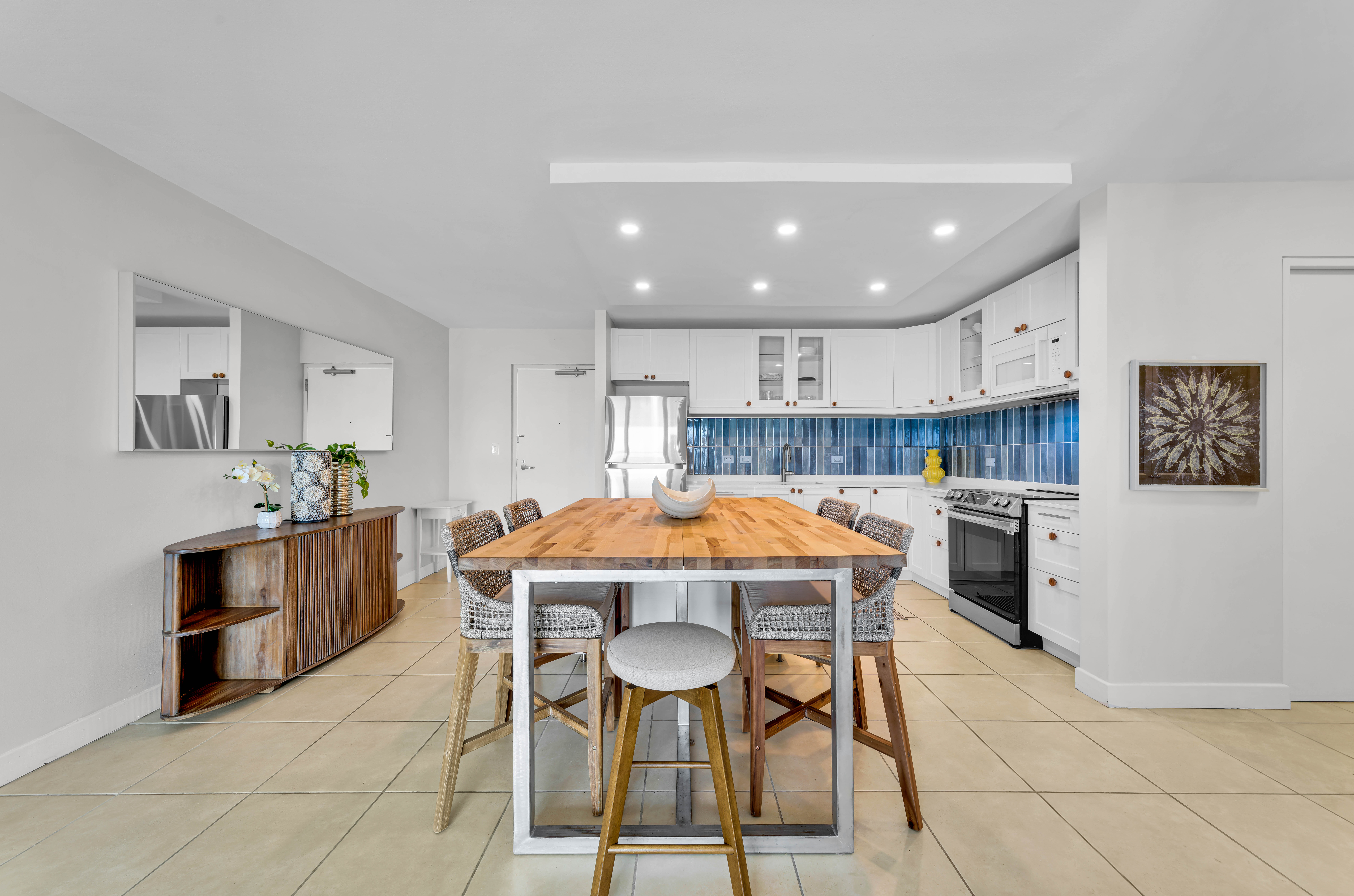 103-105 De Diego Ave., Apt. 1602N