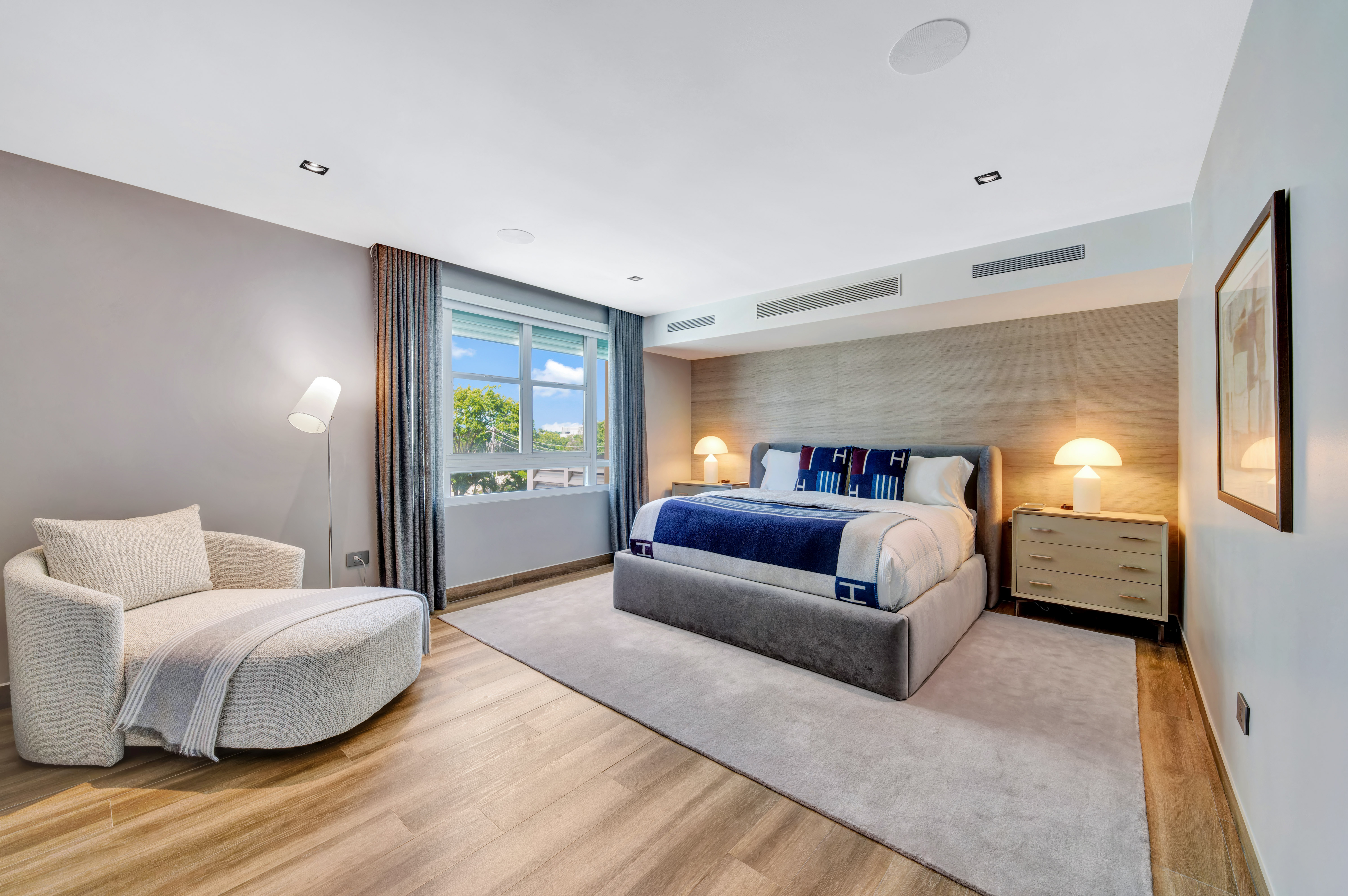 20 Carrion Ct., Apt. 302