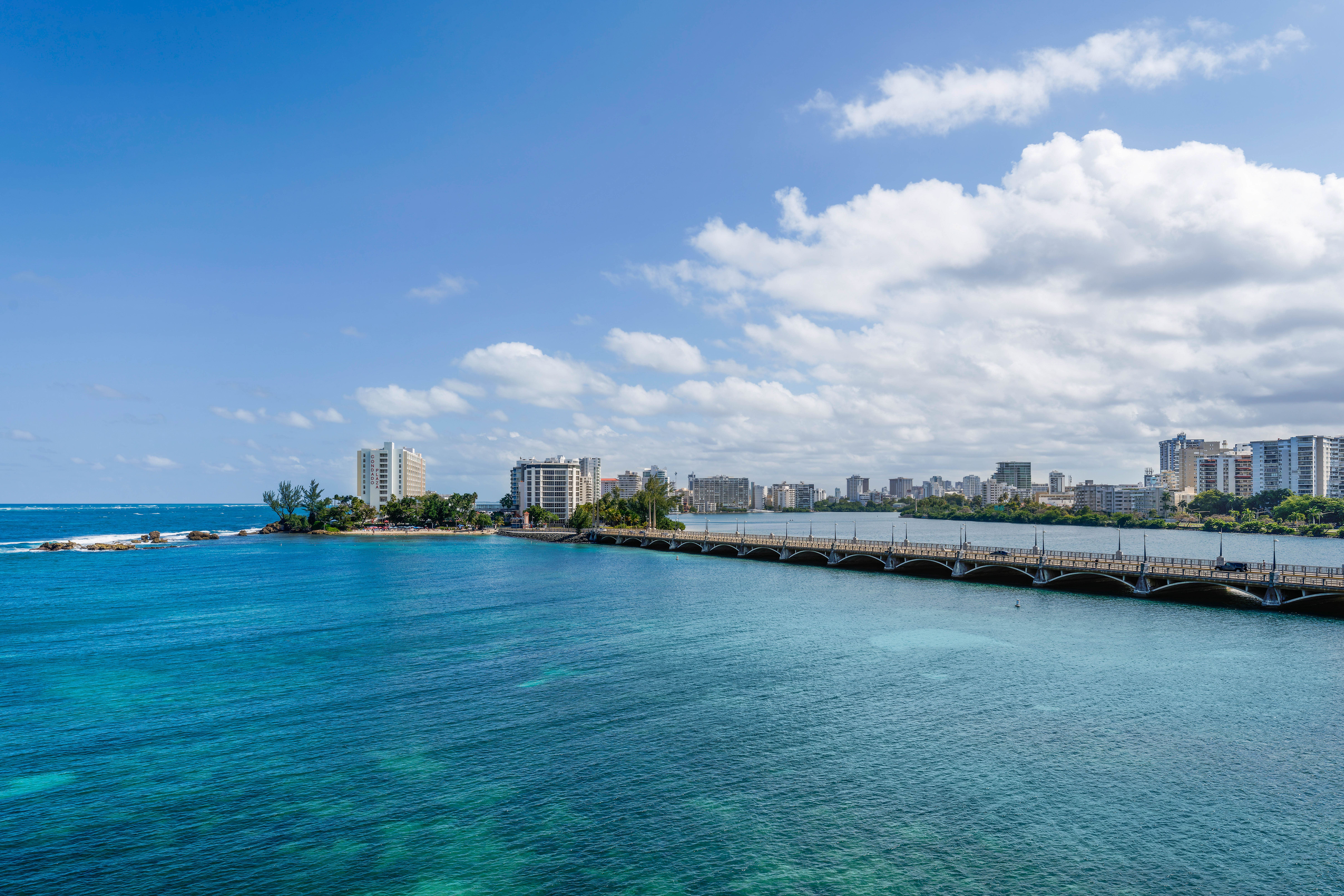 5 Munoz Rivera Ave., Apt. 402