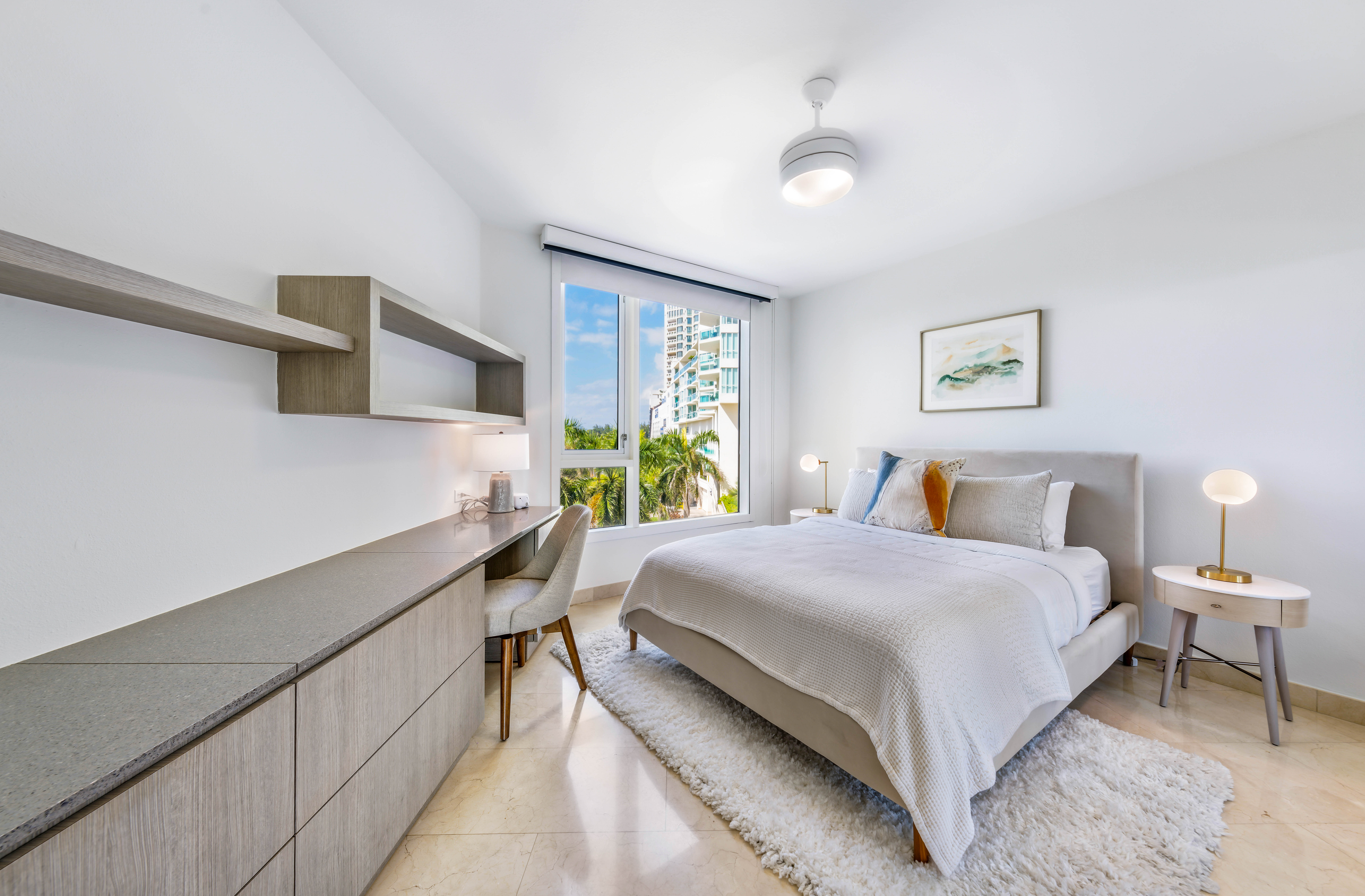 5 Munoz Rivera Ave., Apt. 402