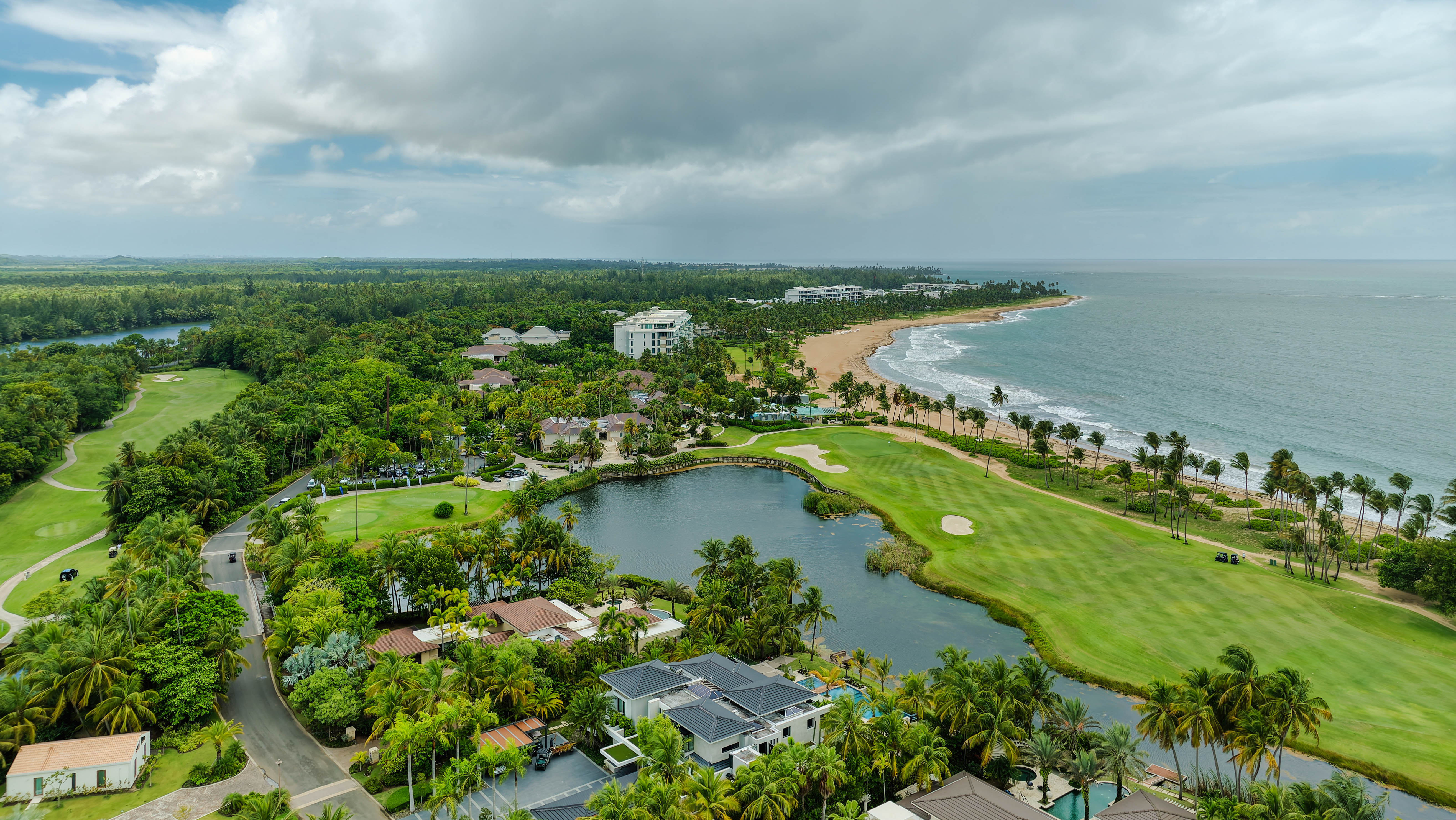 7000 Bahia Beach Blvd., 23 Las Estancias