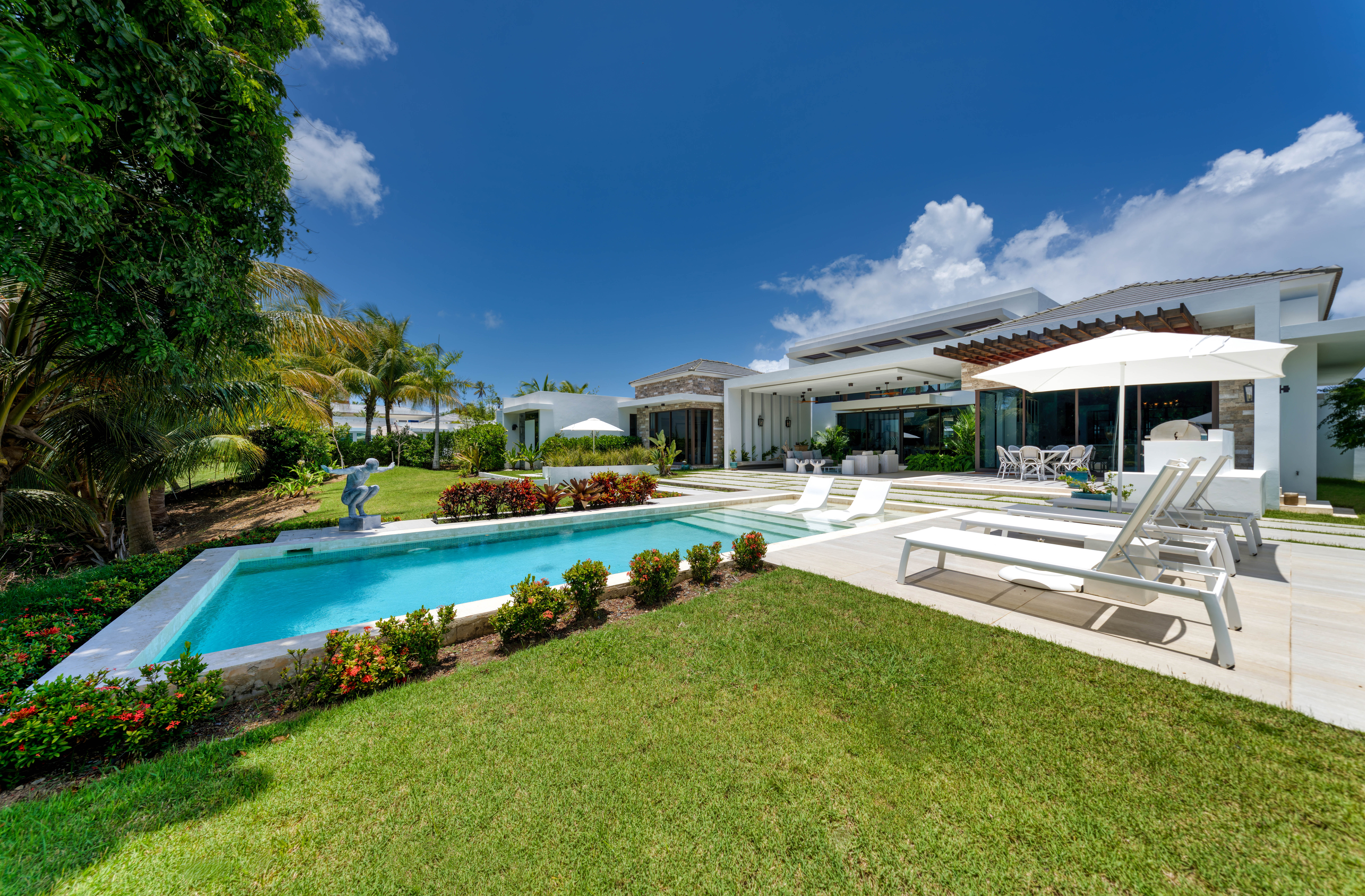 7000 Bahia Beach Blvd., 23 Las Estancias