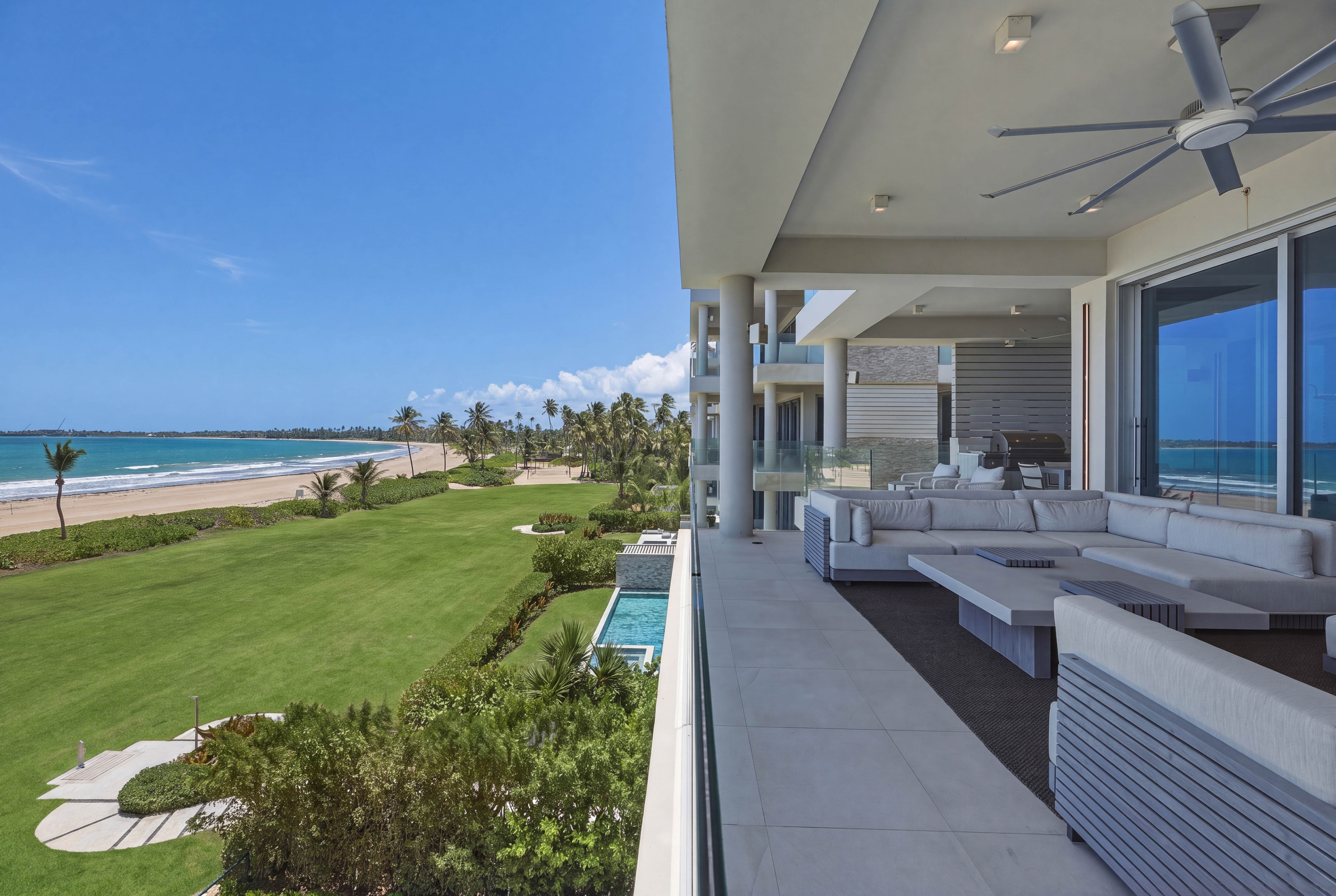 7000 Bahia Beach Blvd., Ocean Drive 3301