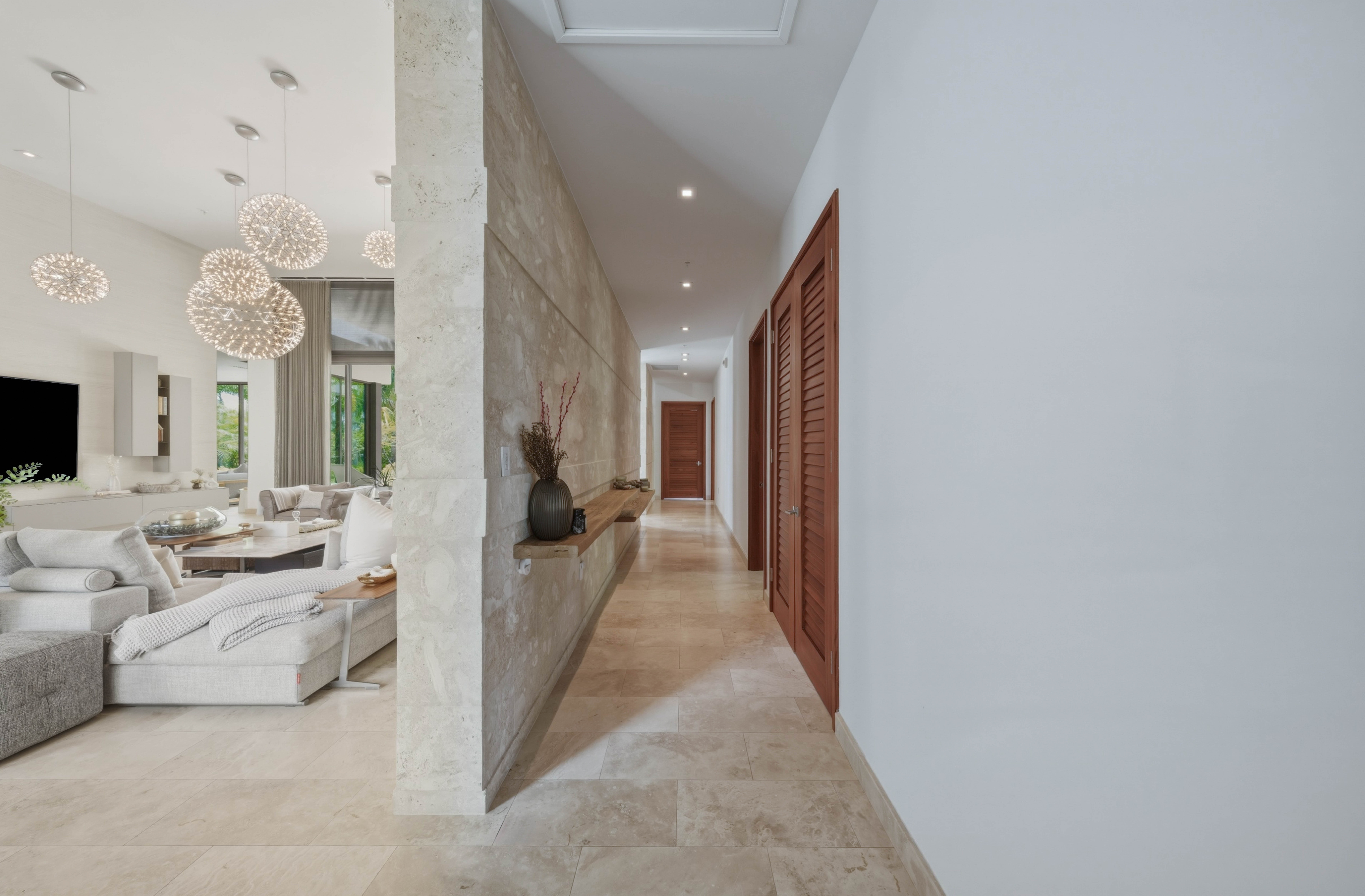 14 East Beach, a Ritz-Carlton Reserve Residence