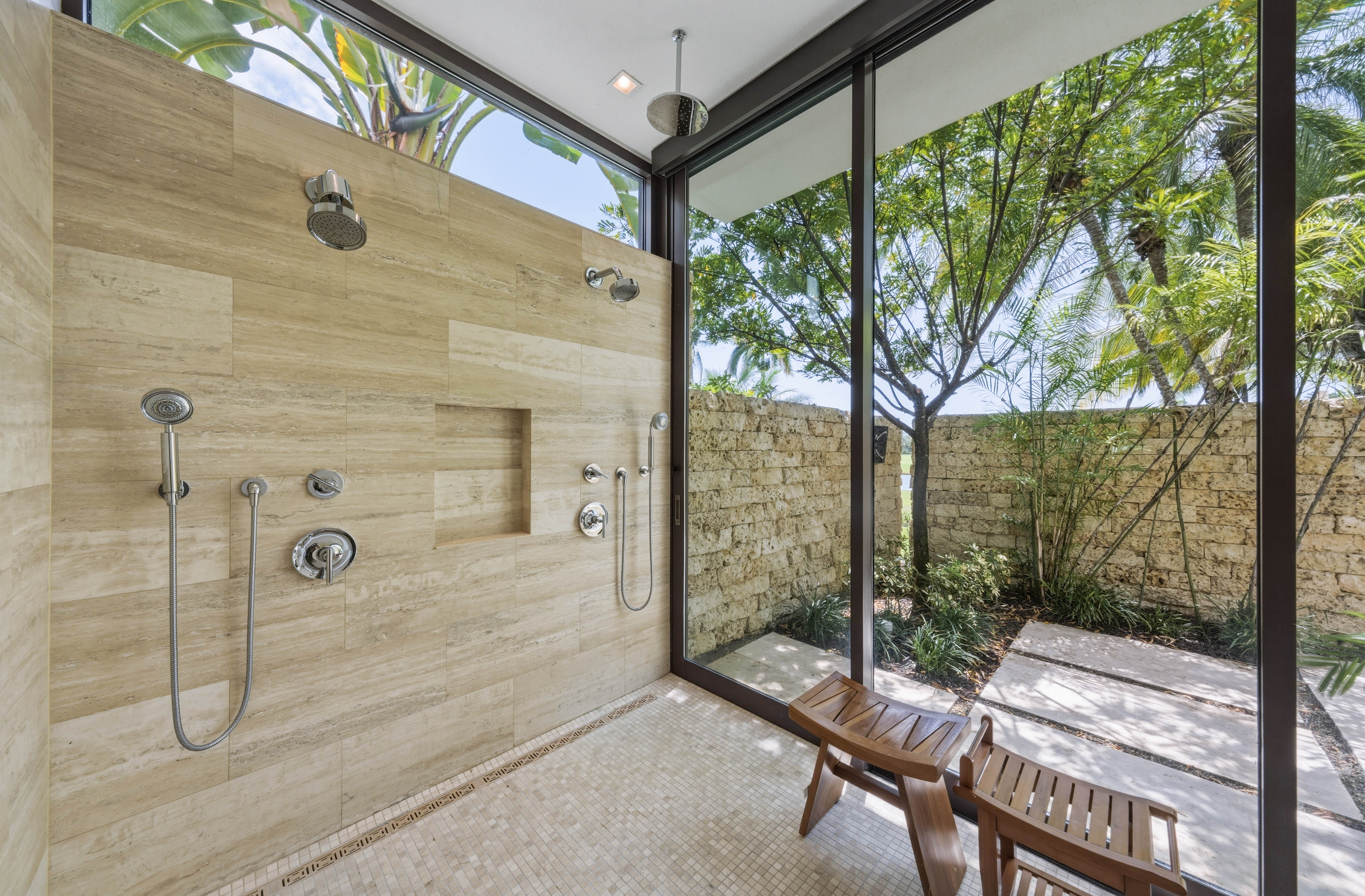 14 East Beach, a Ritz-Carlton Reserve Residence