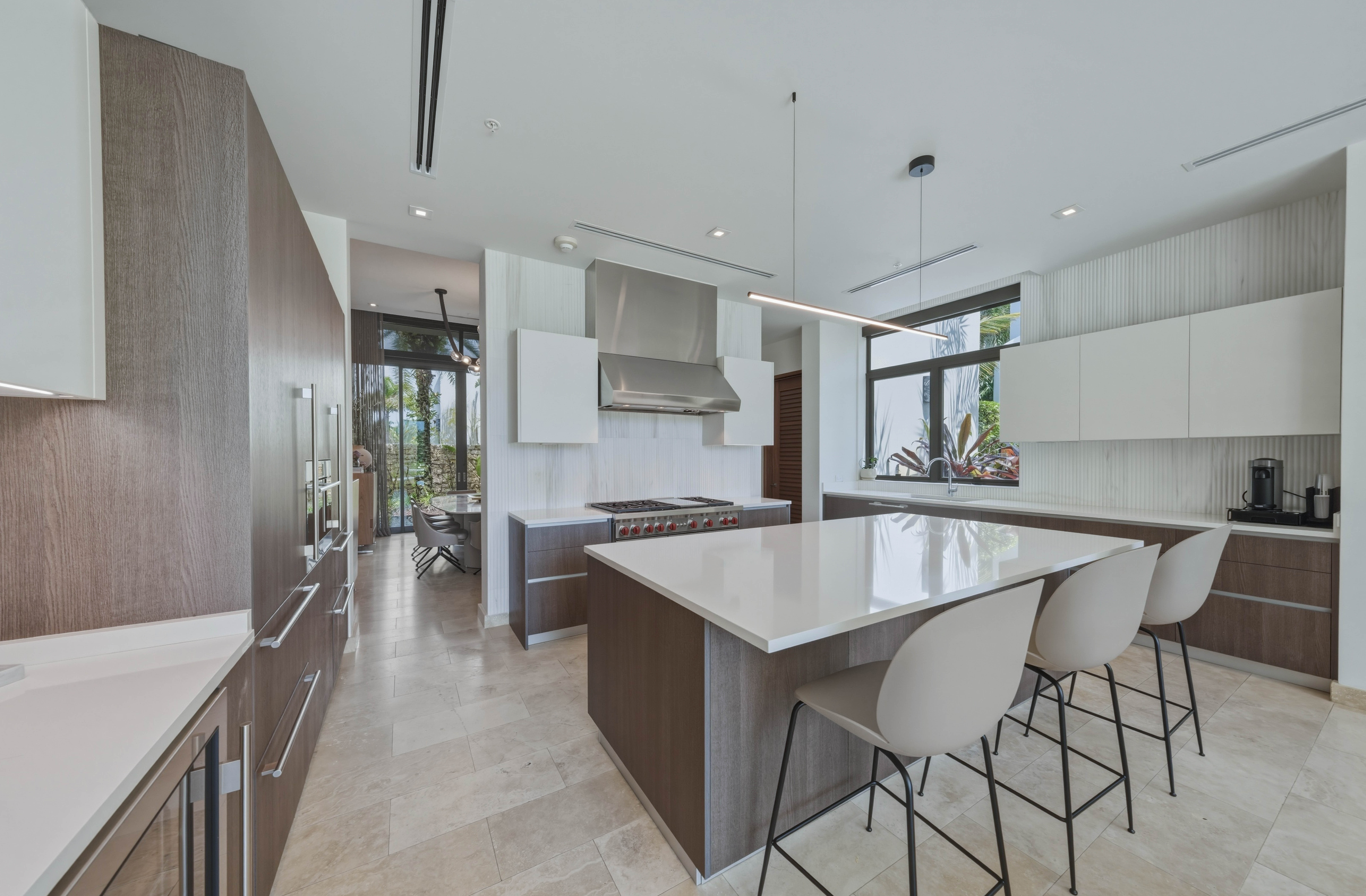 14 East Beach, a Ritz-Carlton Reserve Residence