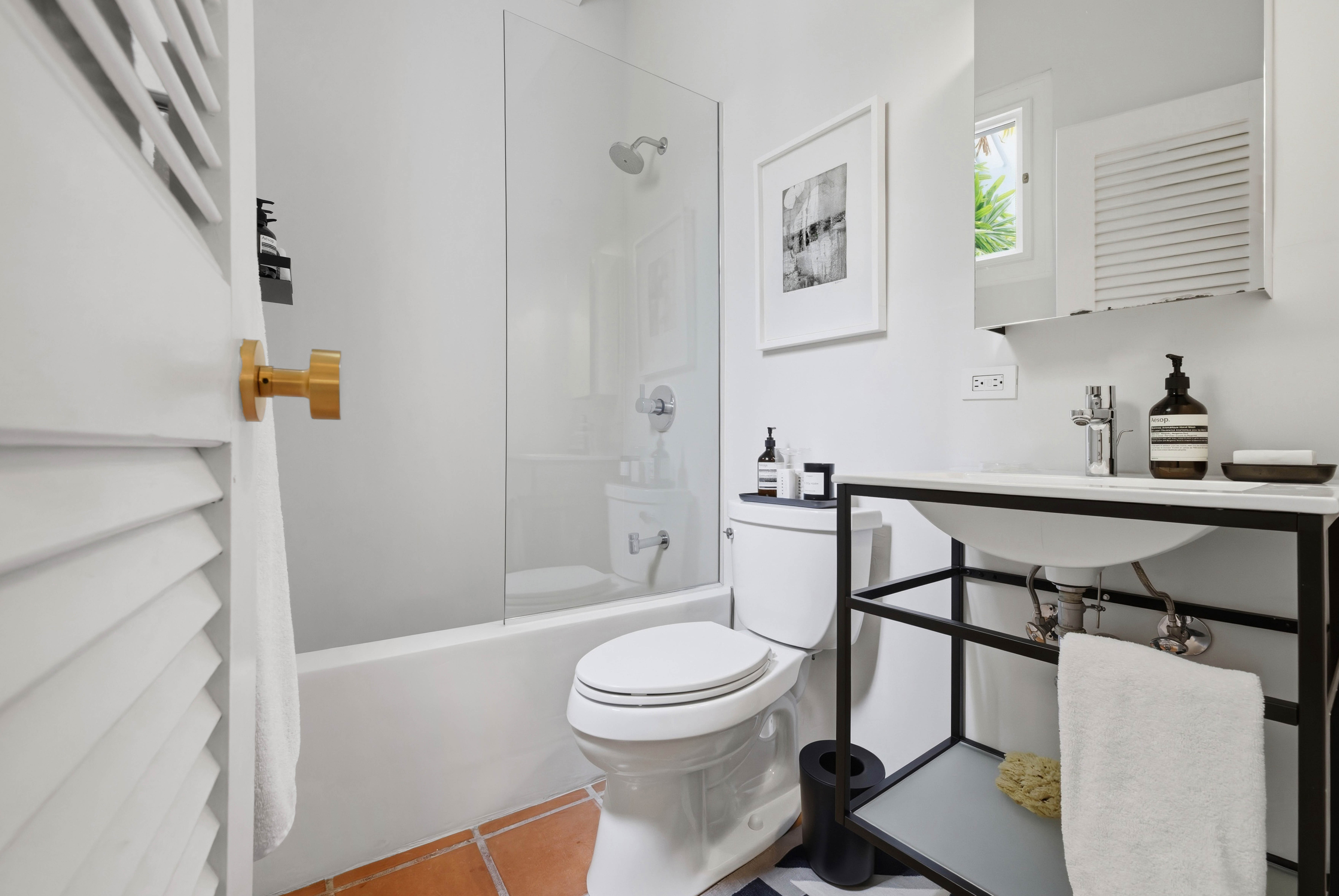 102 Escalinata de las Monjas St., Apt. 5