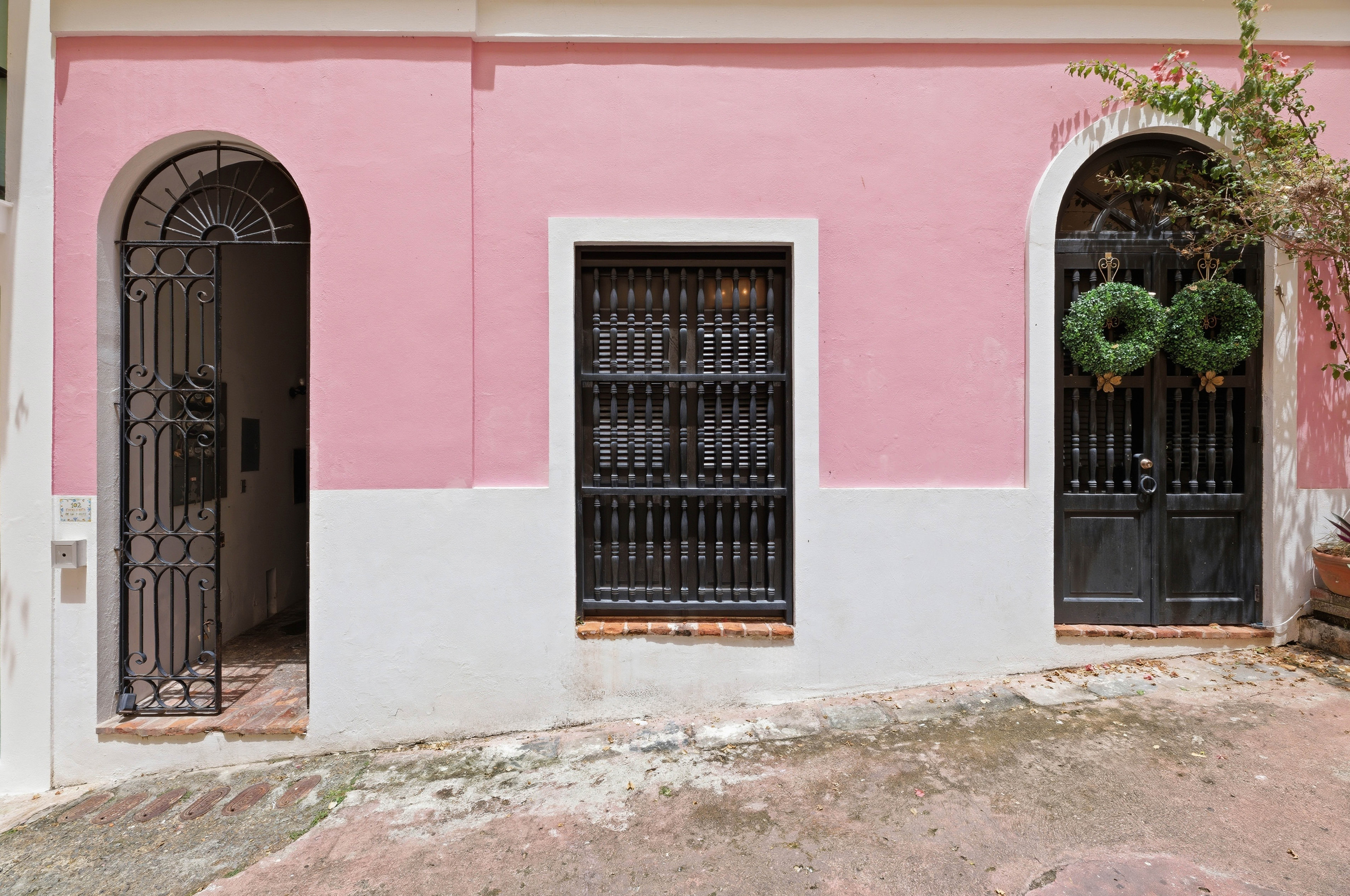 102 Escalinata de las Monjas St., Apt. 5