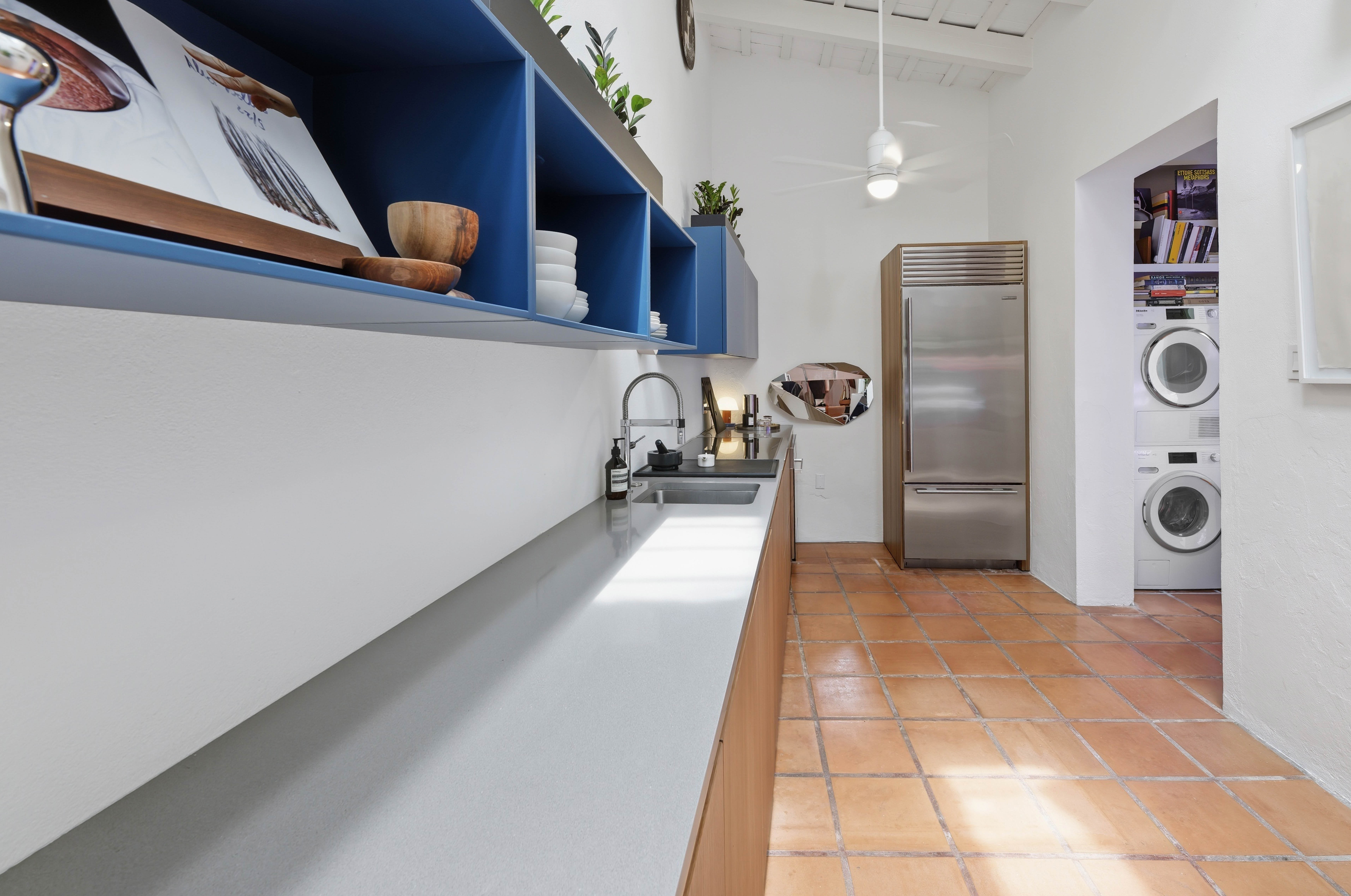 102 Escalinata de las Monjas St., Apt. 5