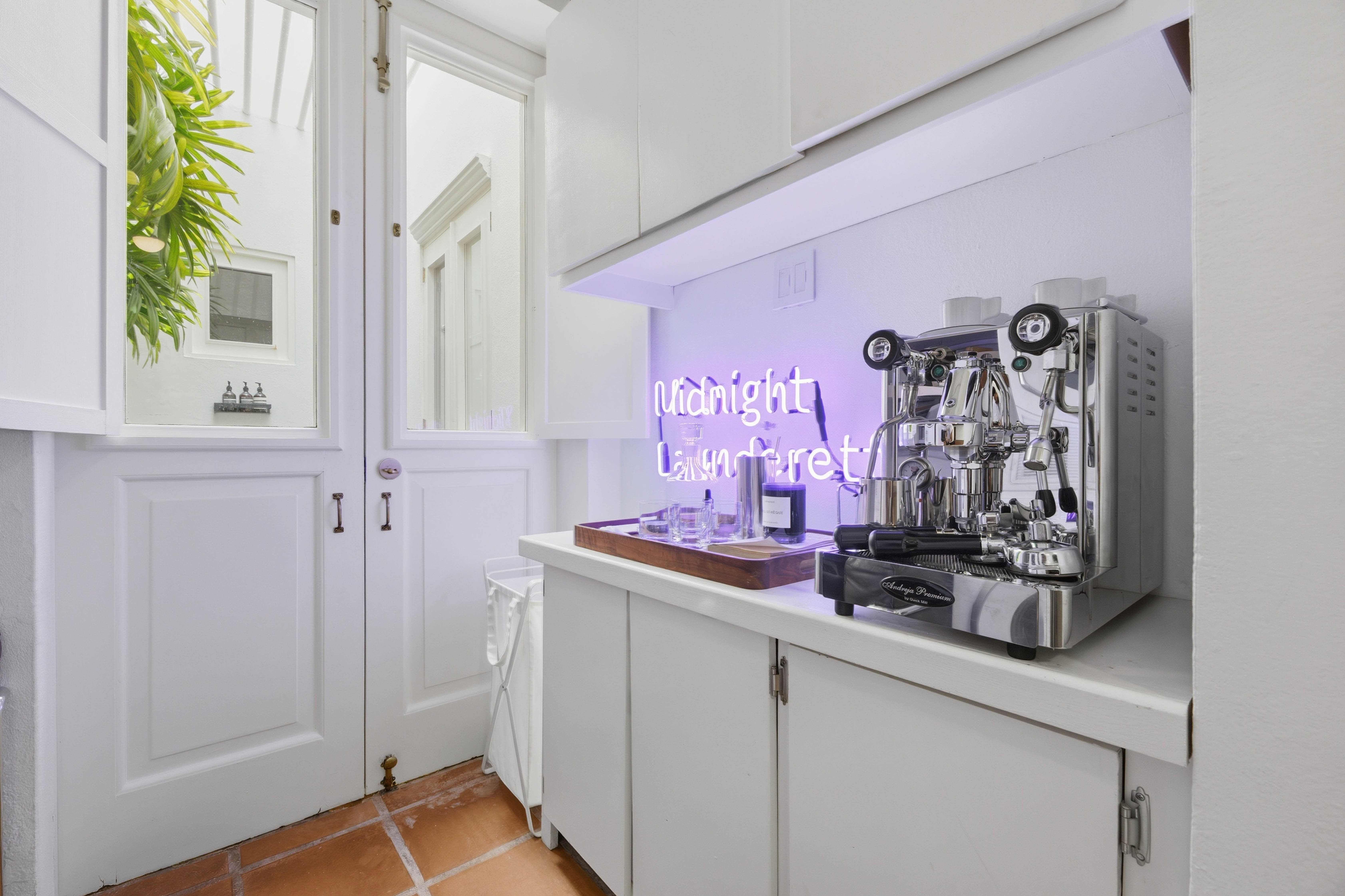 102 Escalinata de las Monjas St., Apt. 5