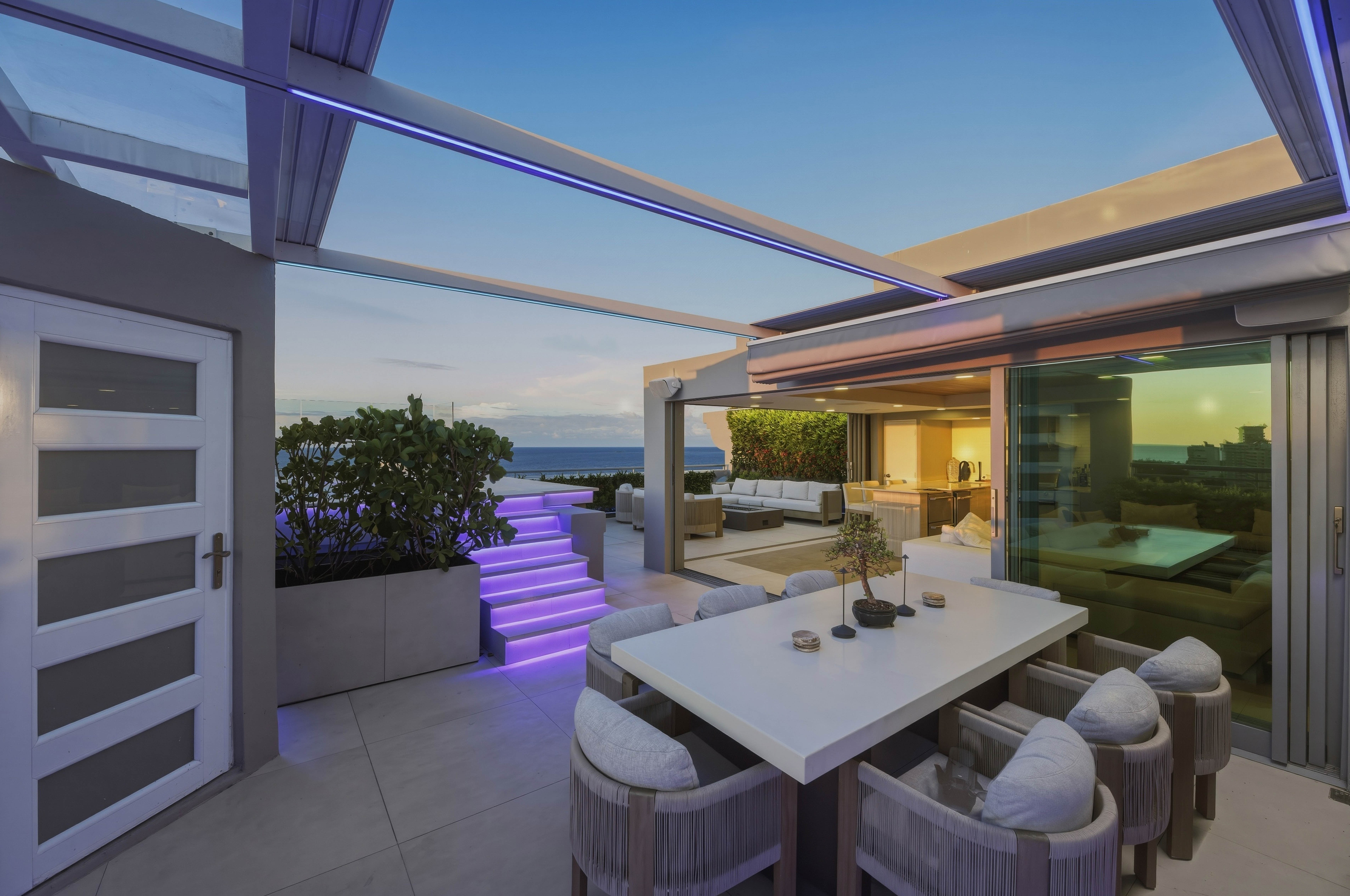 4531 Isla Verde Ave., PH3A