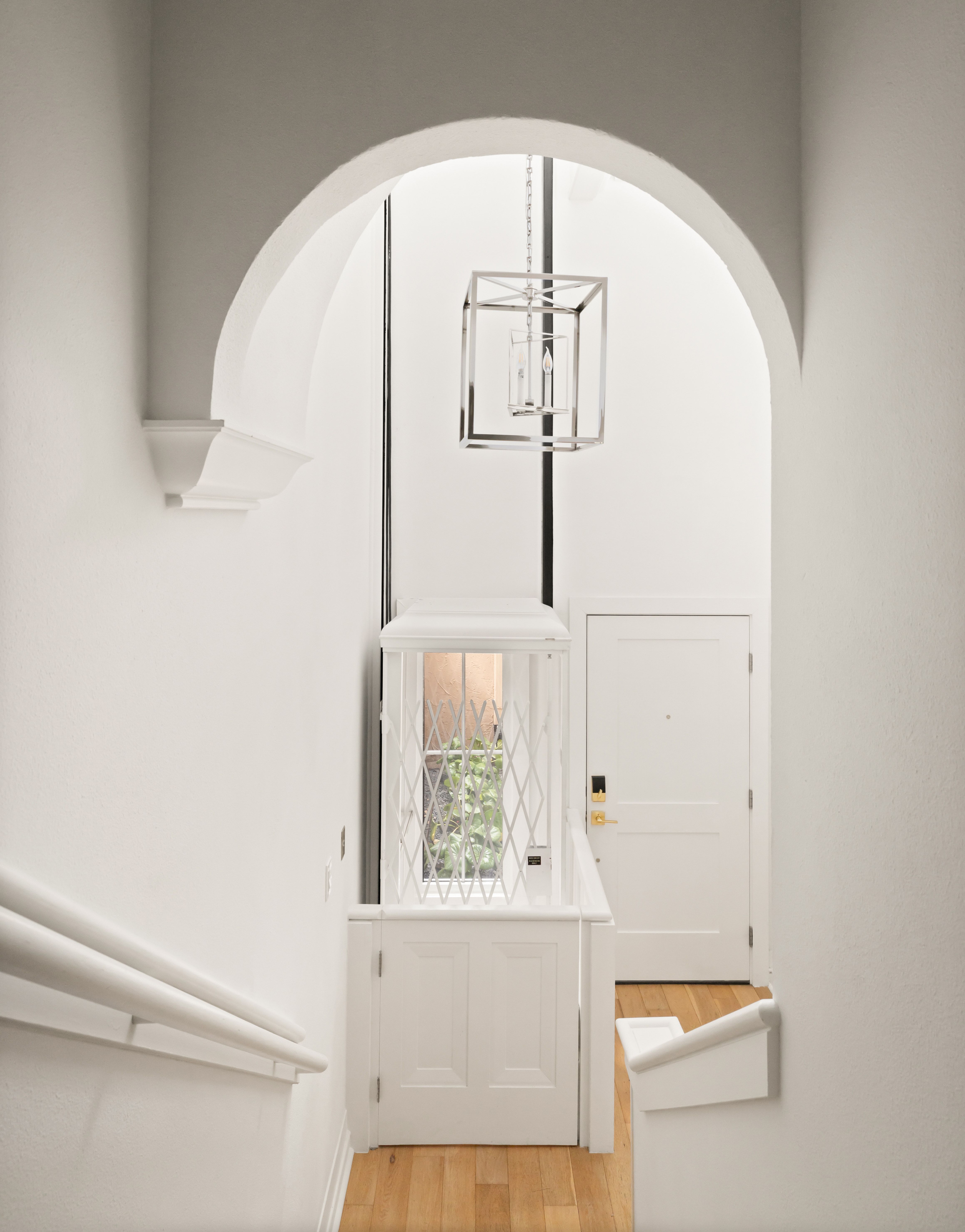 1937 Rue de Saint Tropez #10