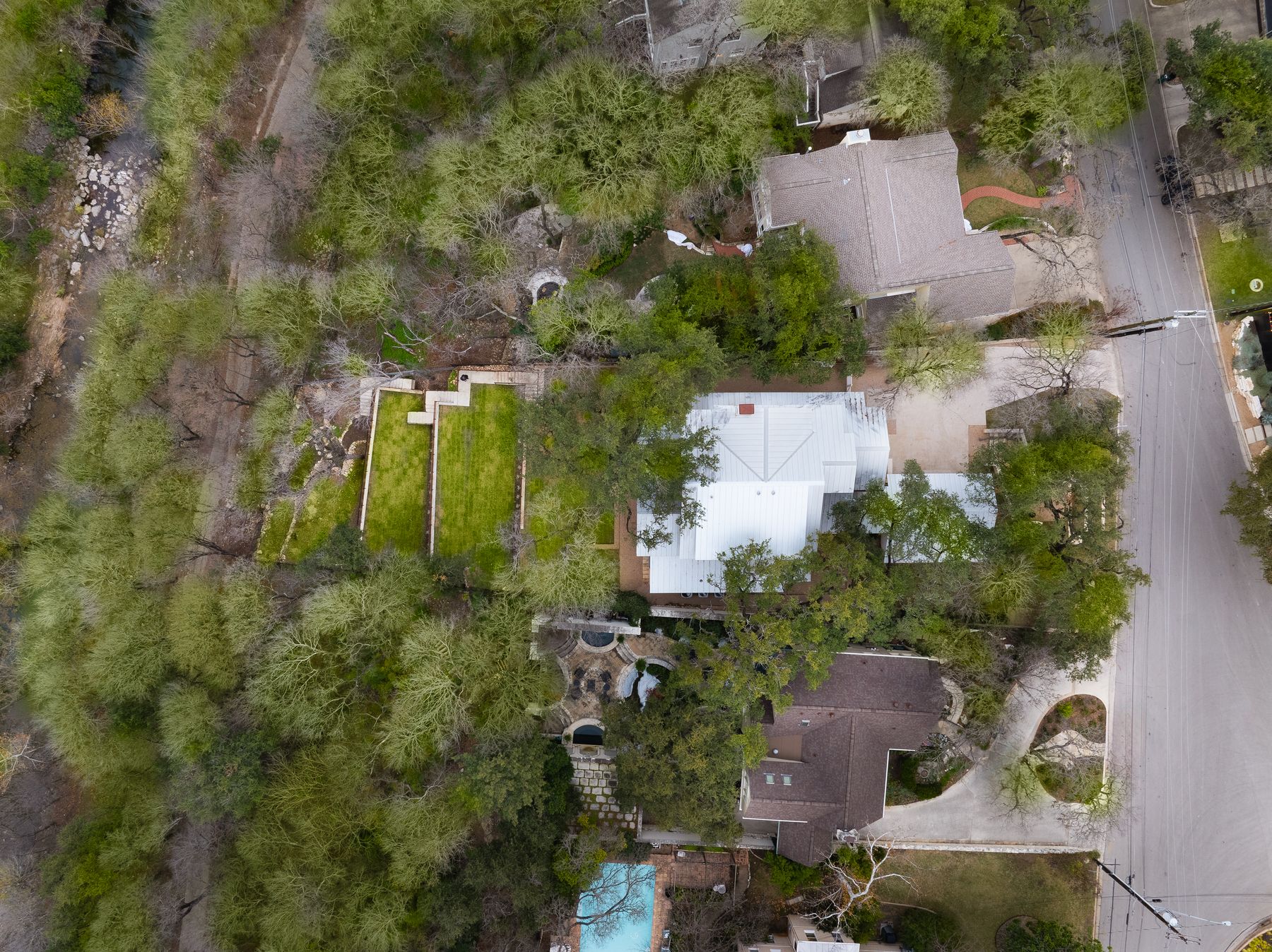 1012 Gaston Avenue 