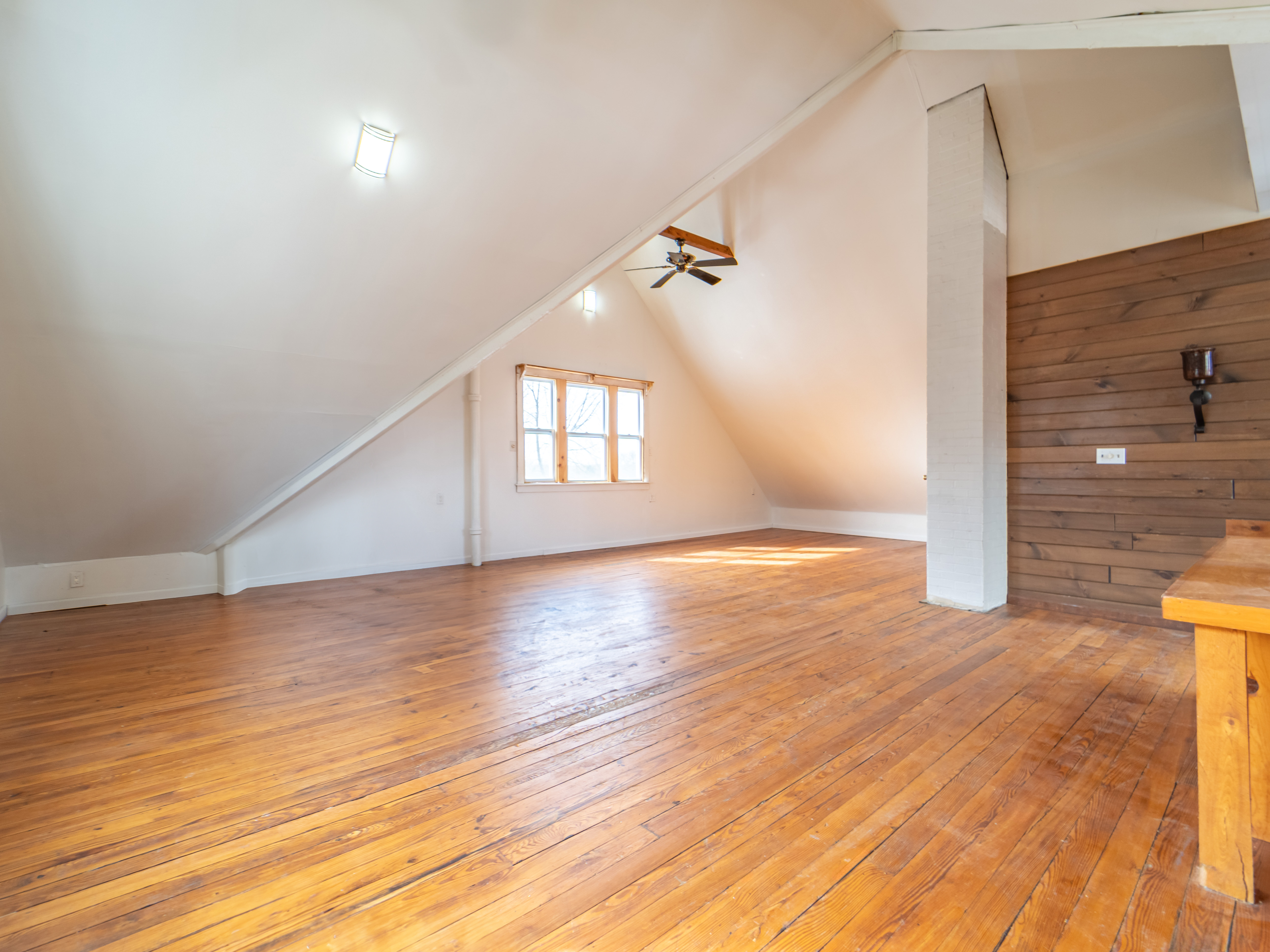 1438 Ridge Road 
