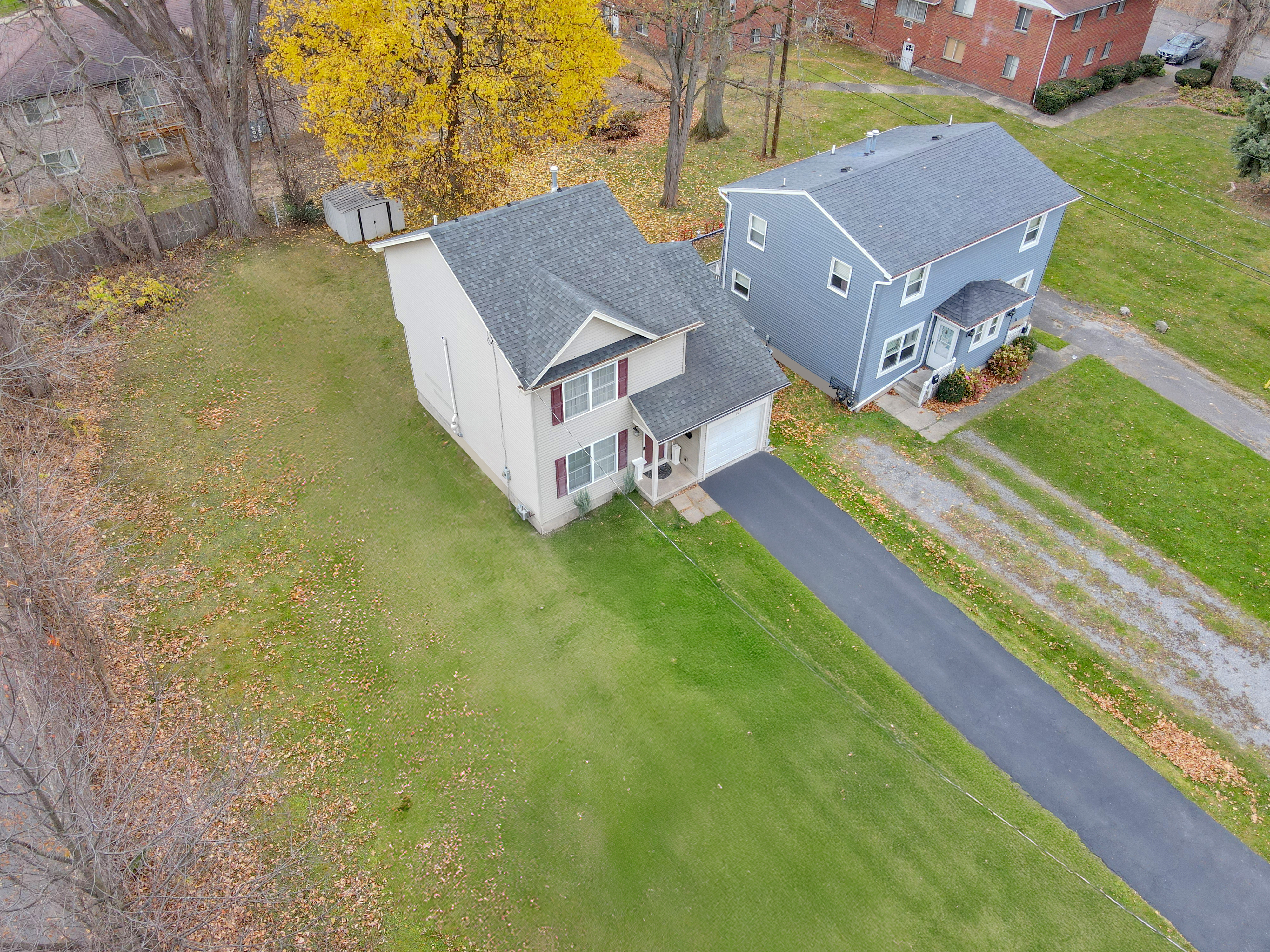 221 Leicestershire Road 