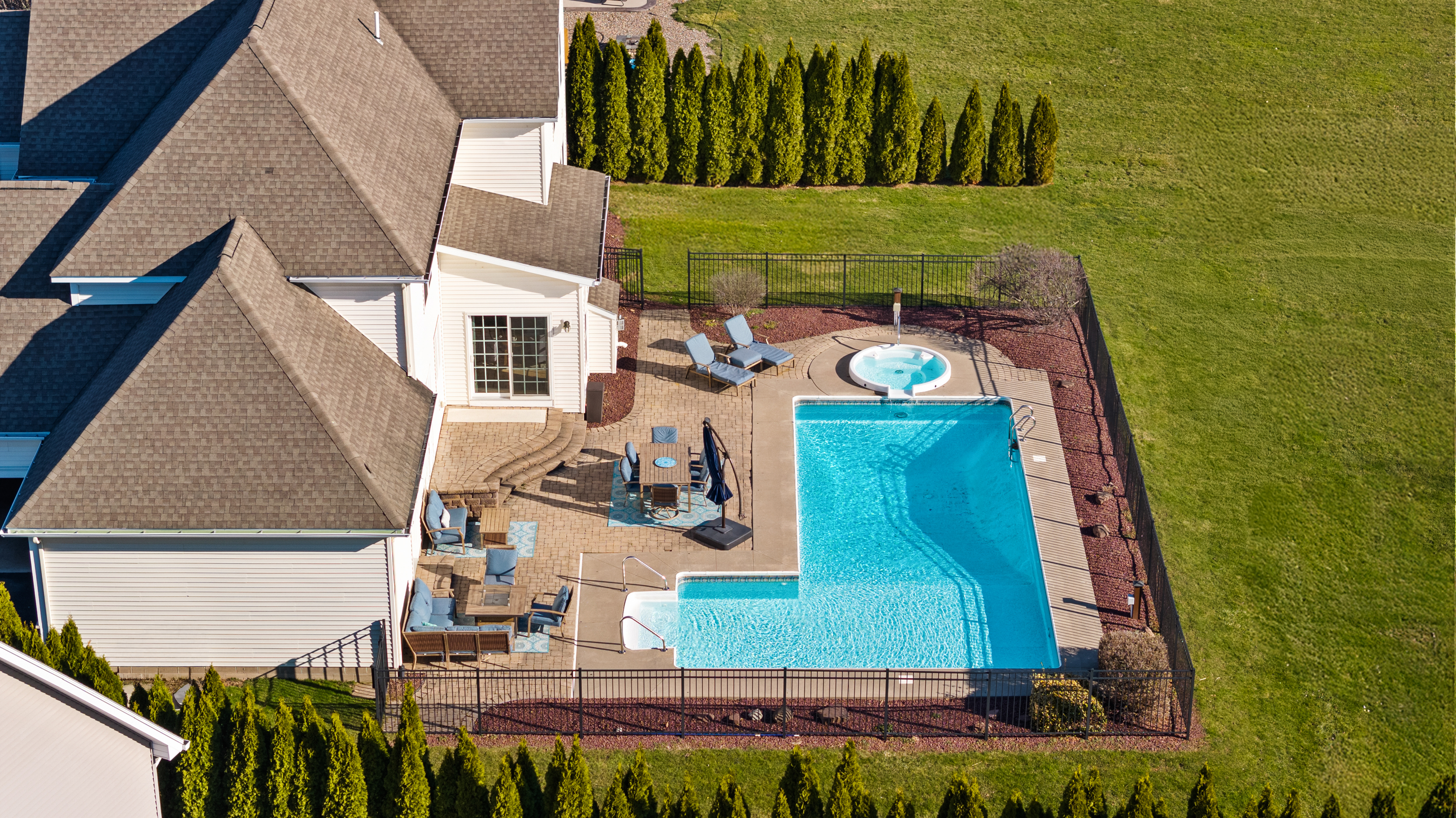 86 Talnuck Drive 