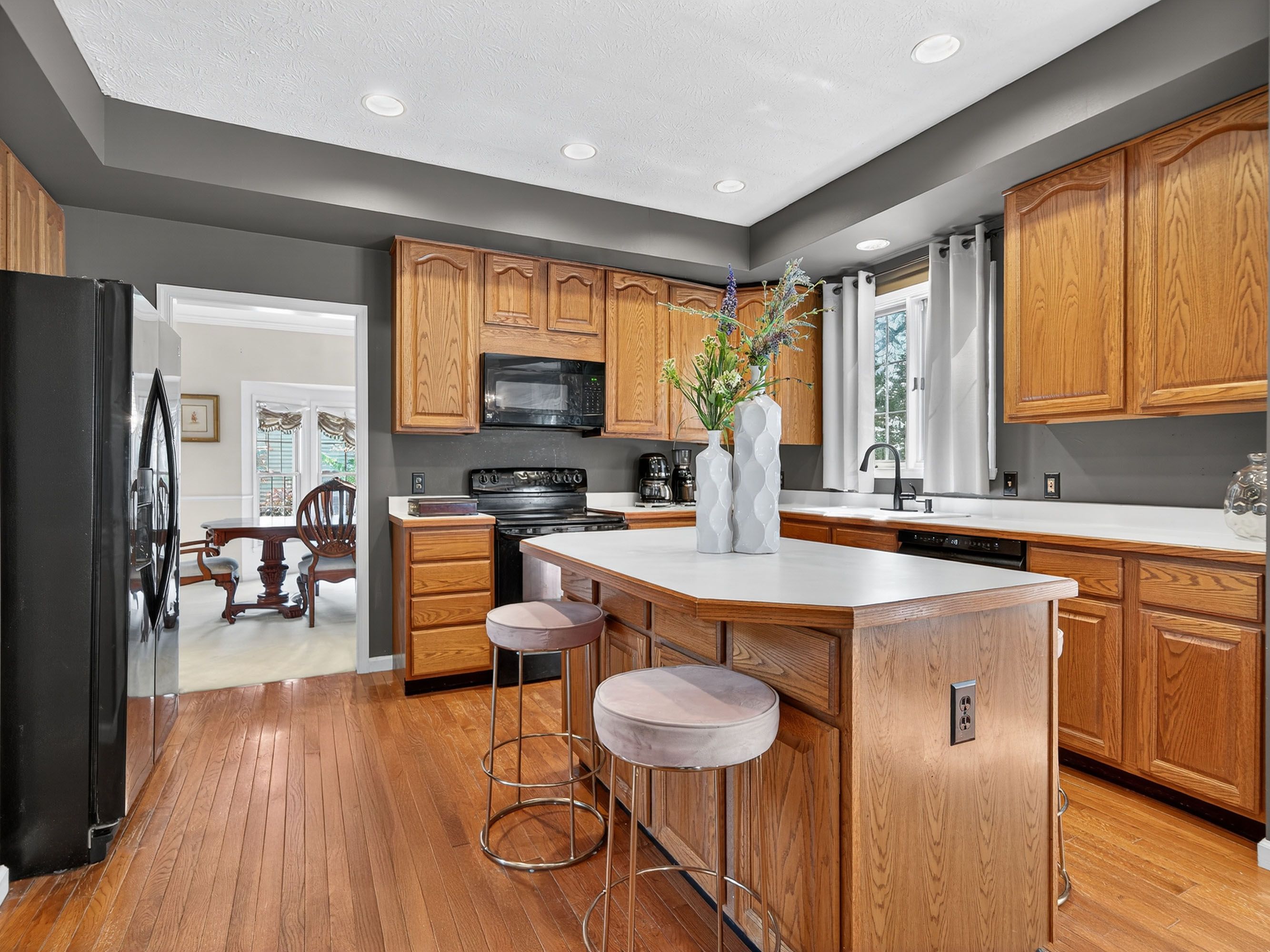 3173 Valley Drive 