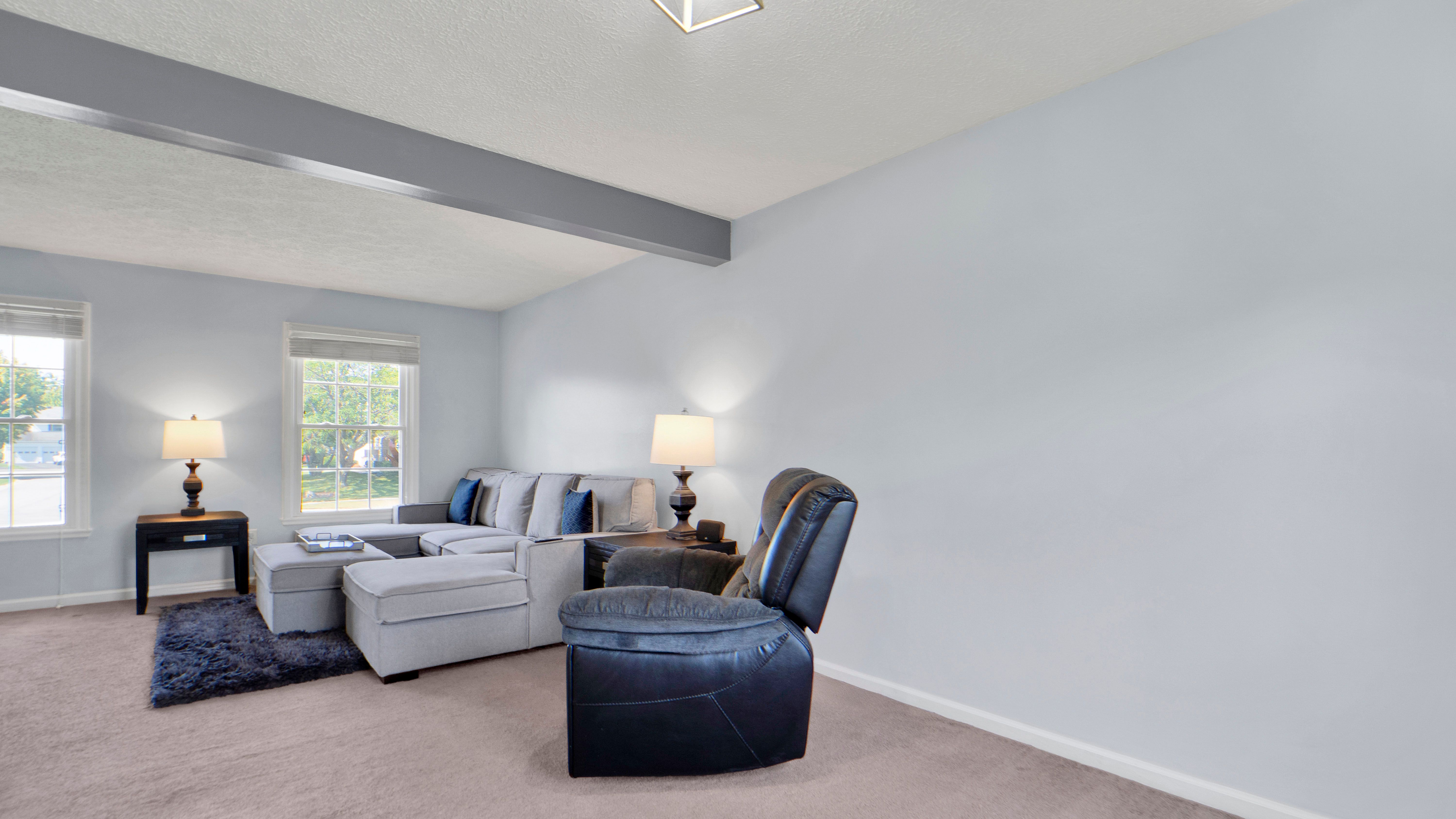82 Constance Way W 