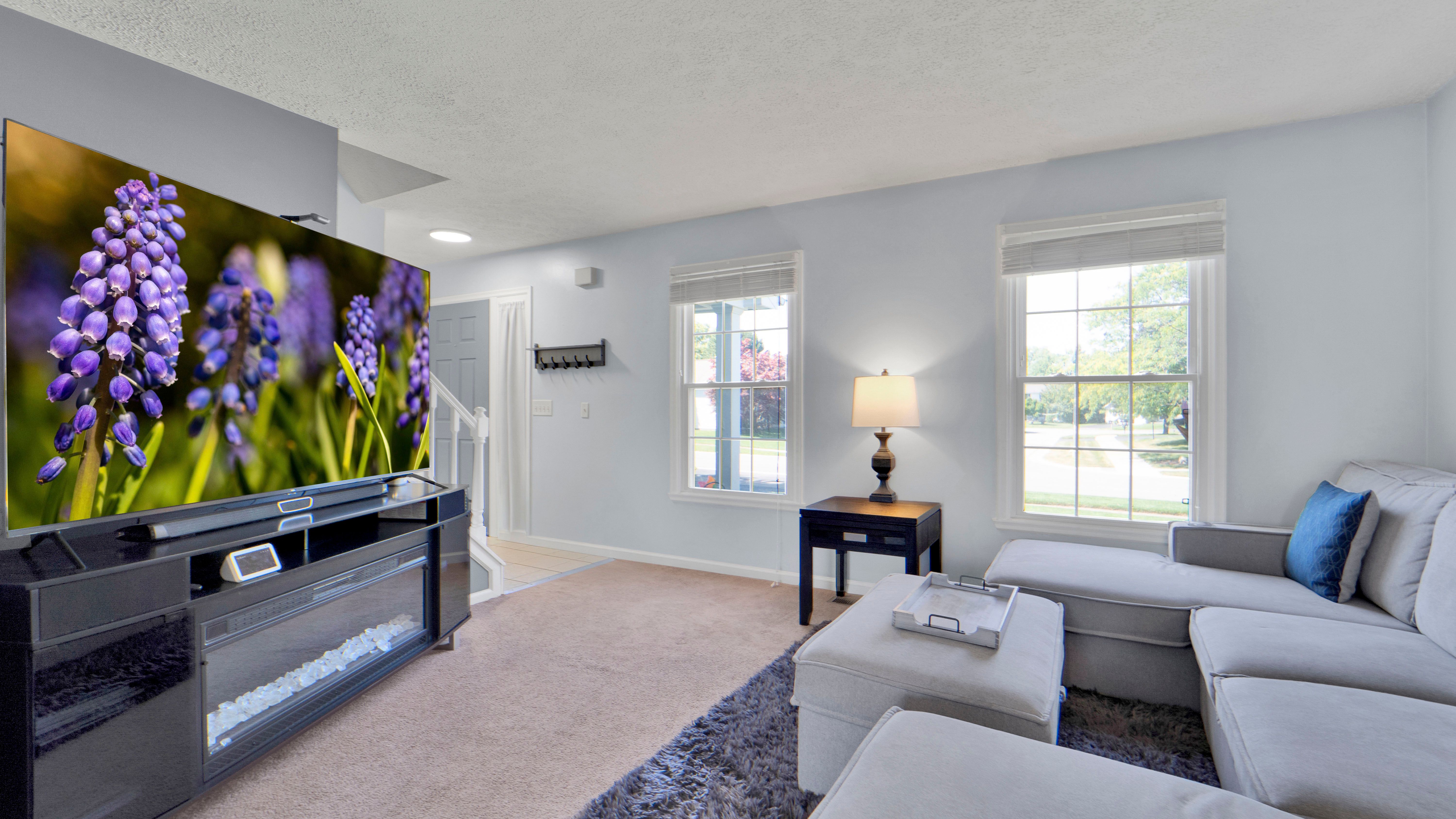 82 Constance Way W 