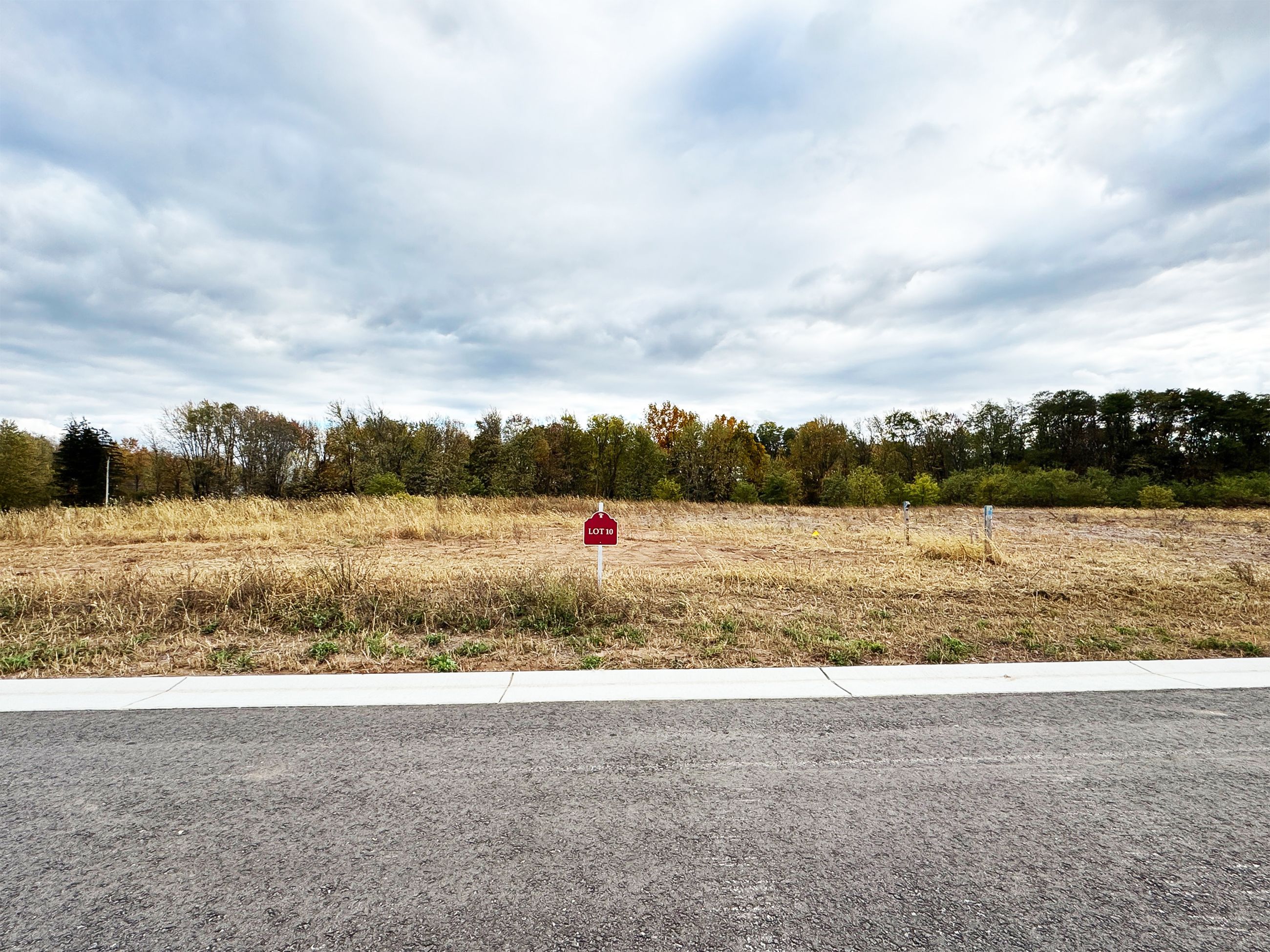Lot 10 Maries Way