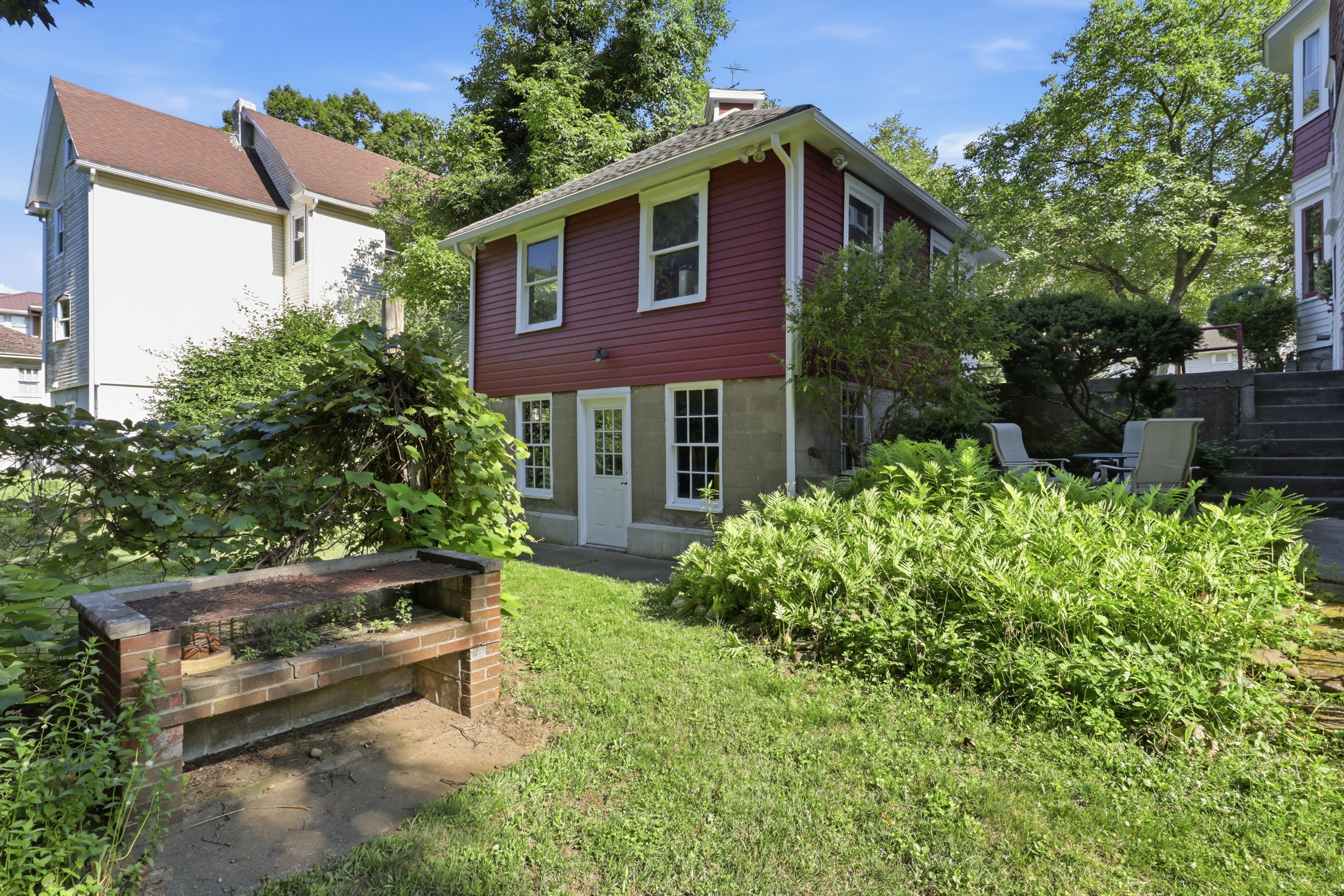 1440 Ridge Road