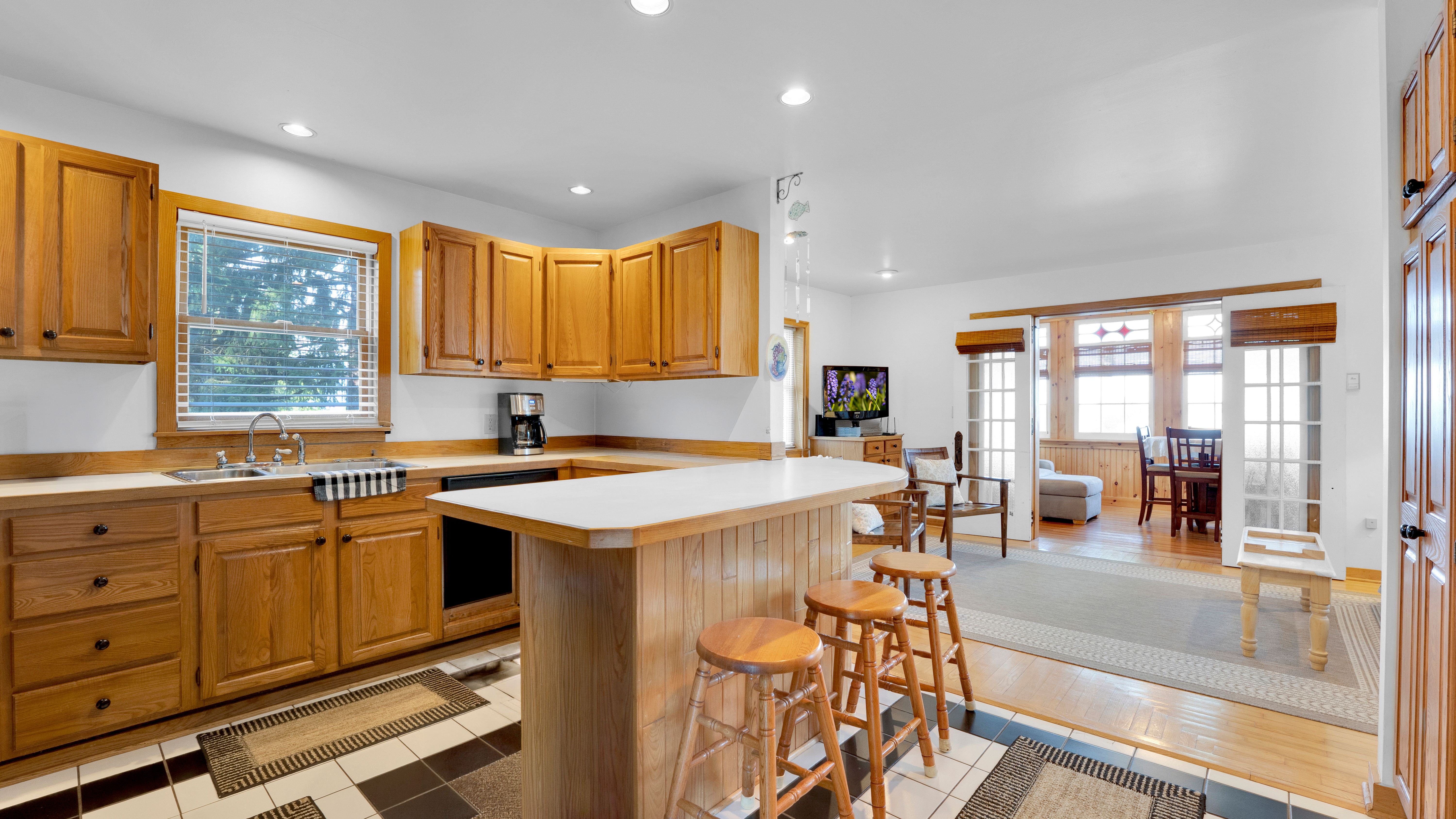 2788 Lower Lake Road