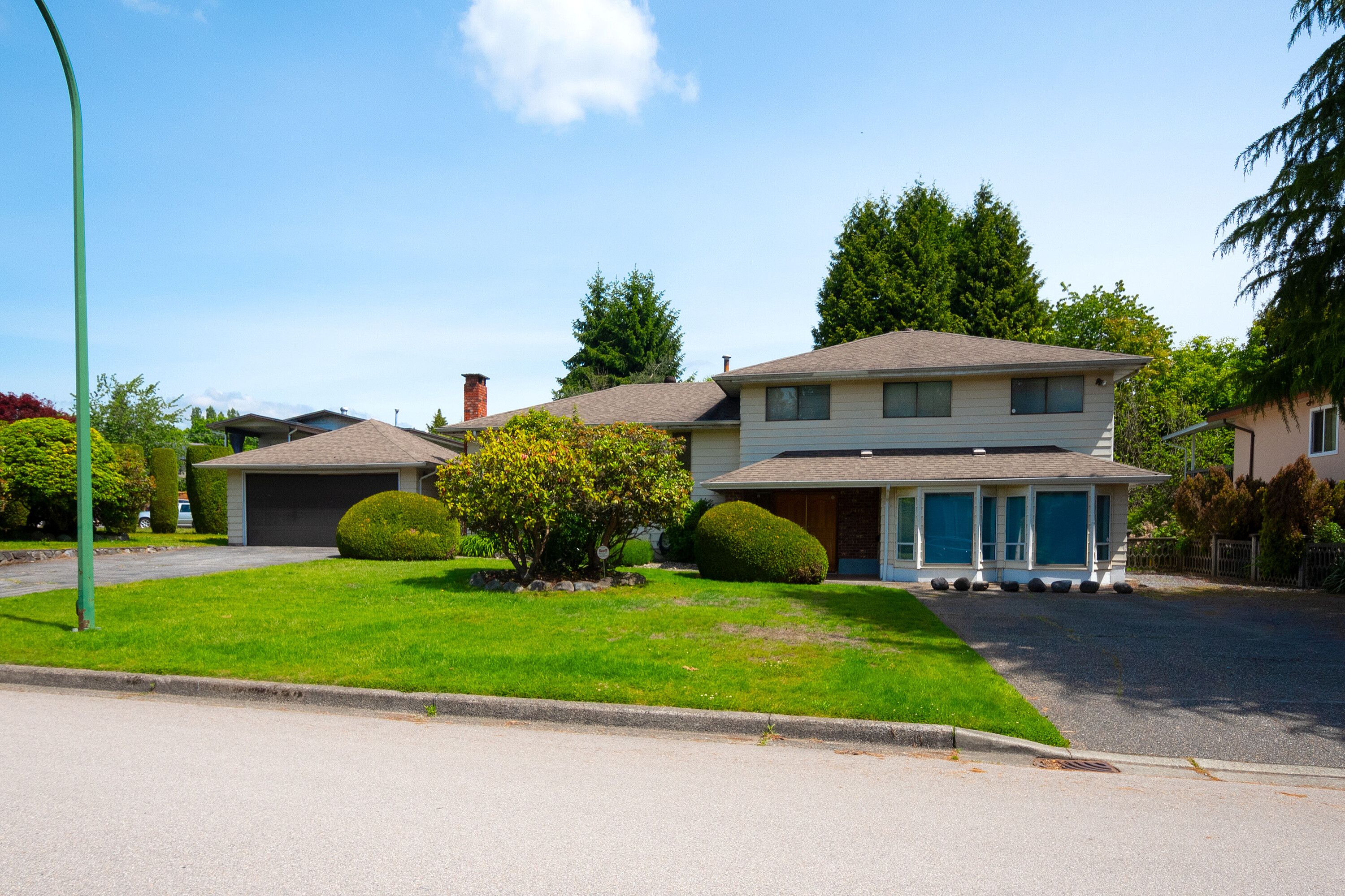 7449 Dorchester Drive