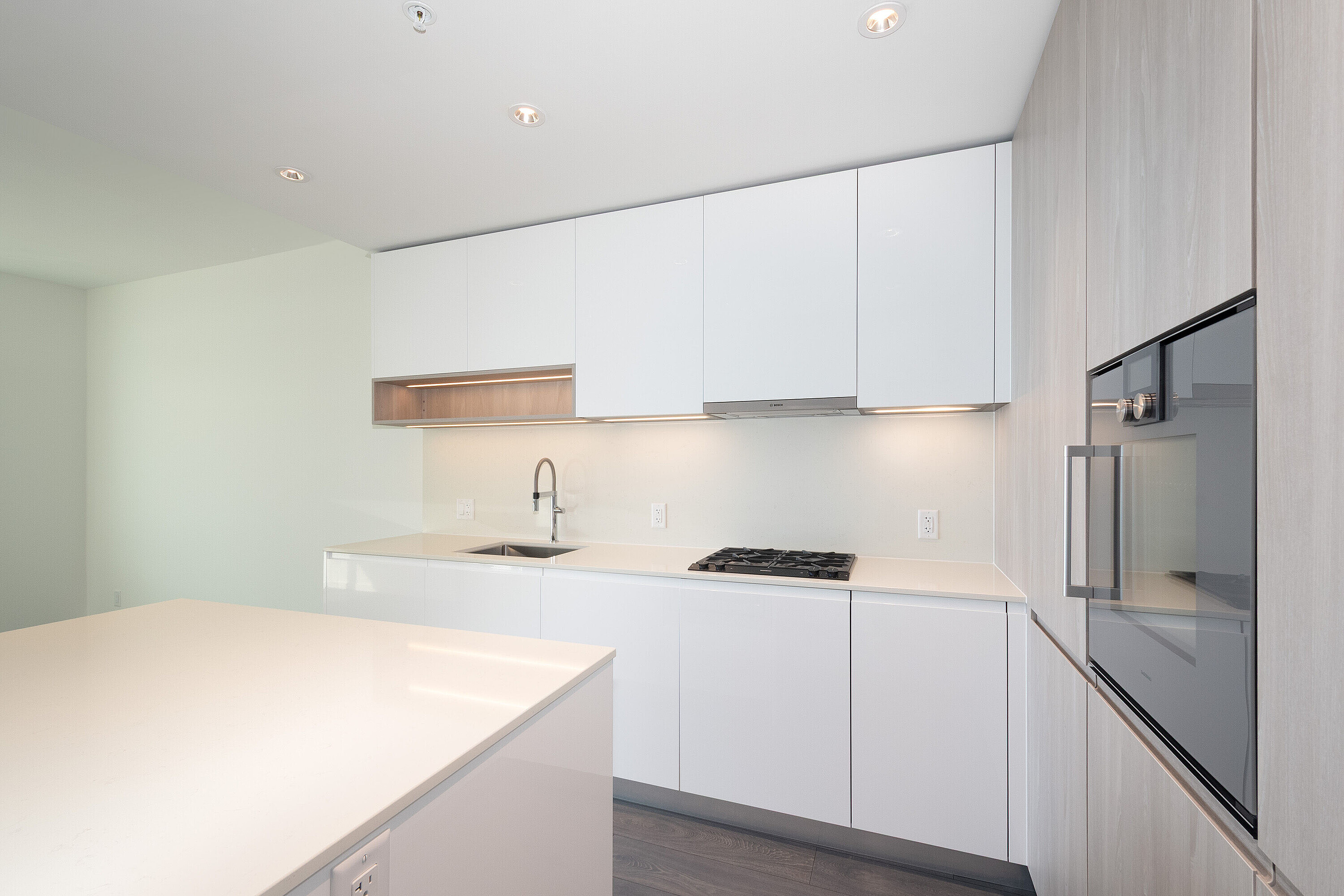 6600 Minoru Boulevard  1021