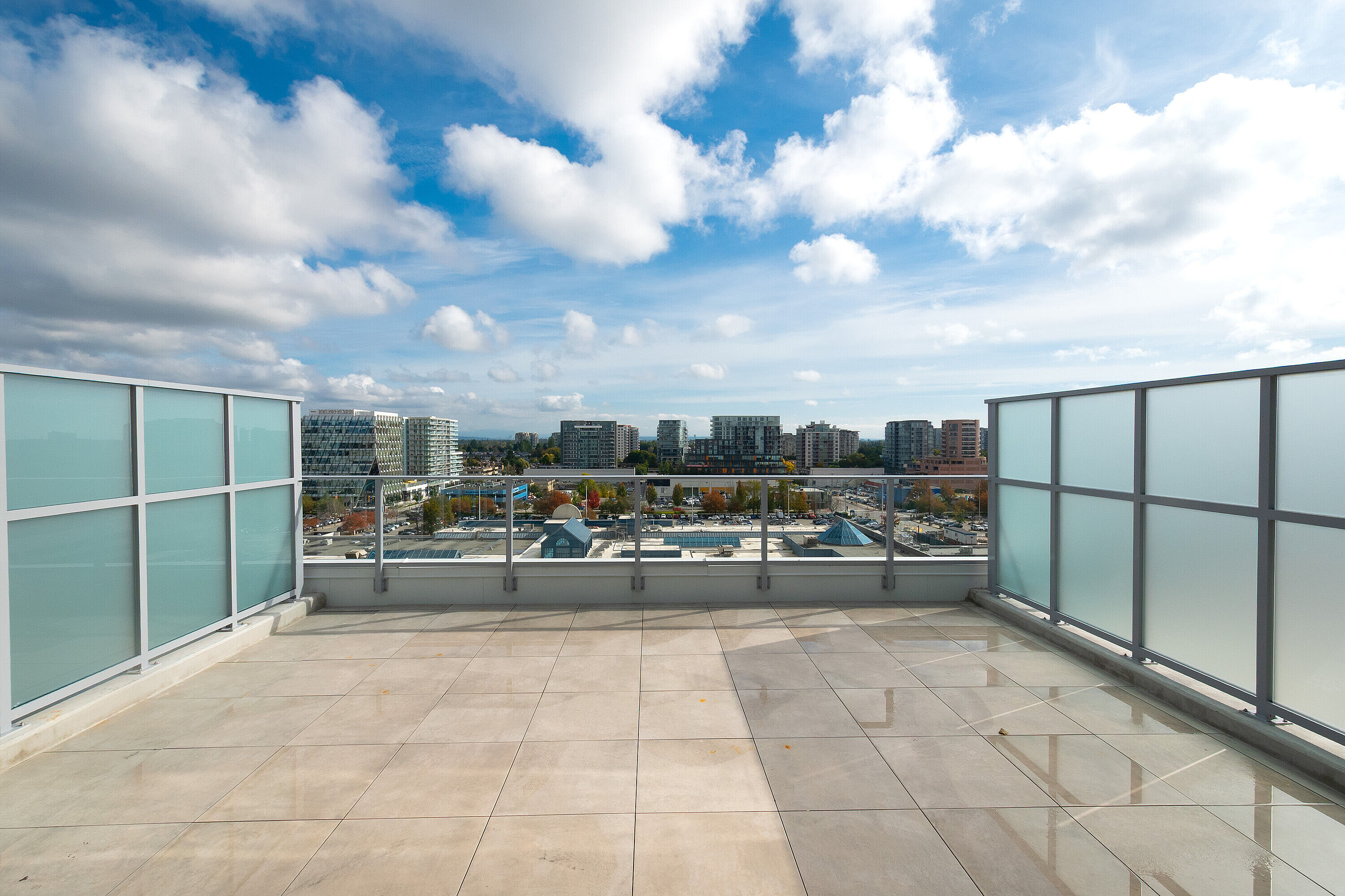 6600 Minoru Boulevard  1021