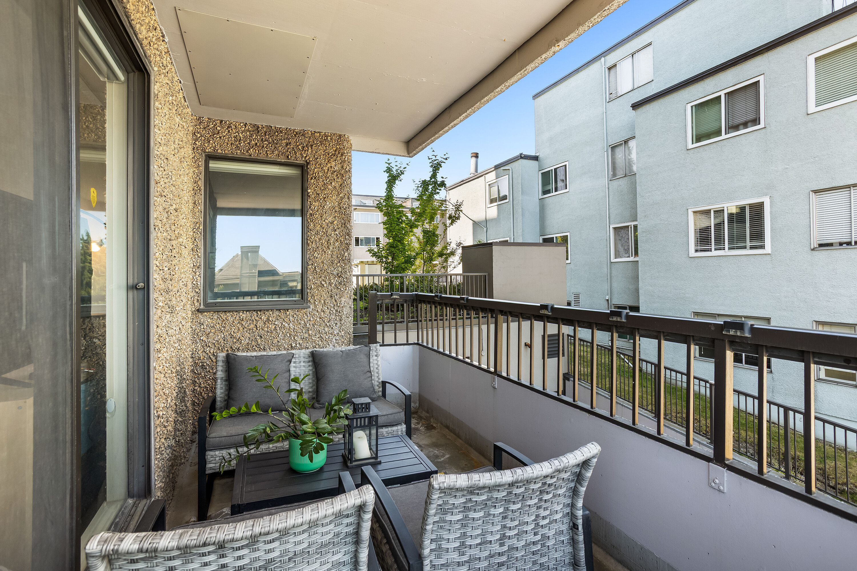 209 Carnarvon Street  202