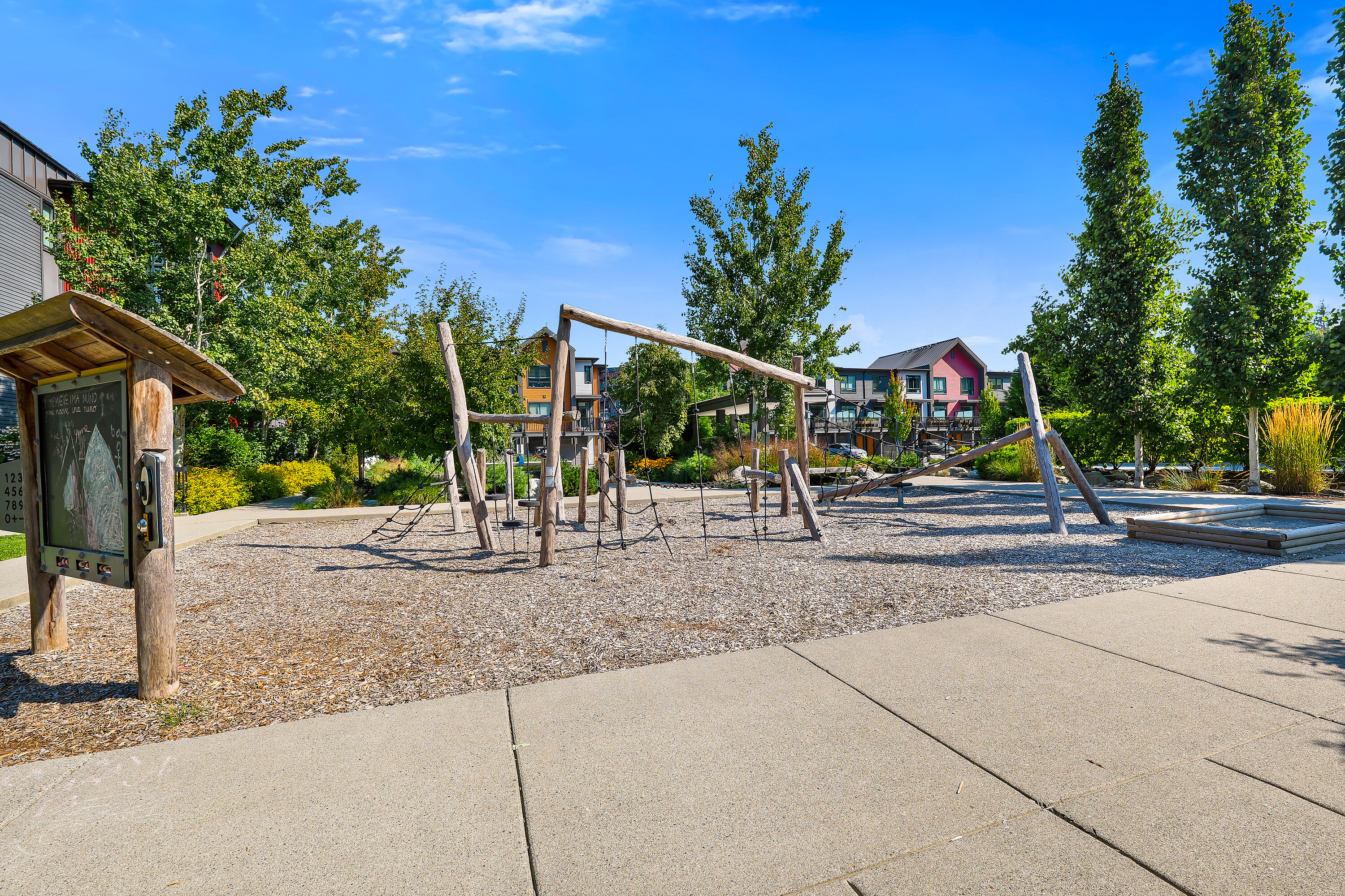 1374 Marinaside Place