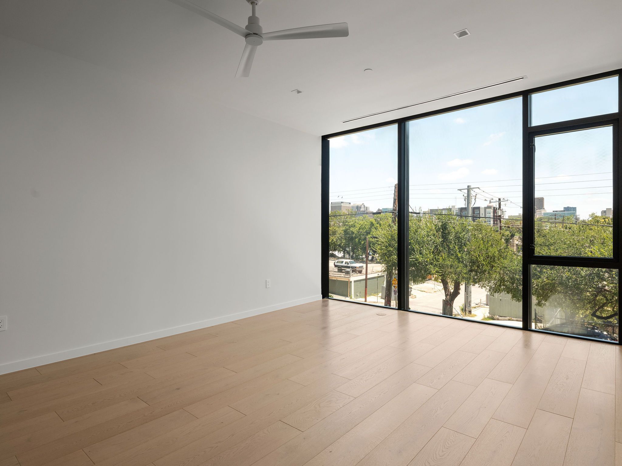 1006 Baylor Street 203