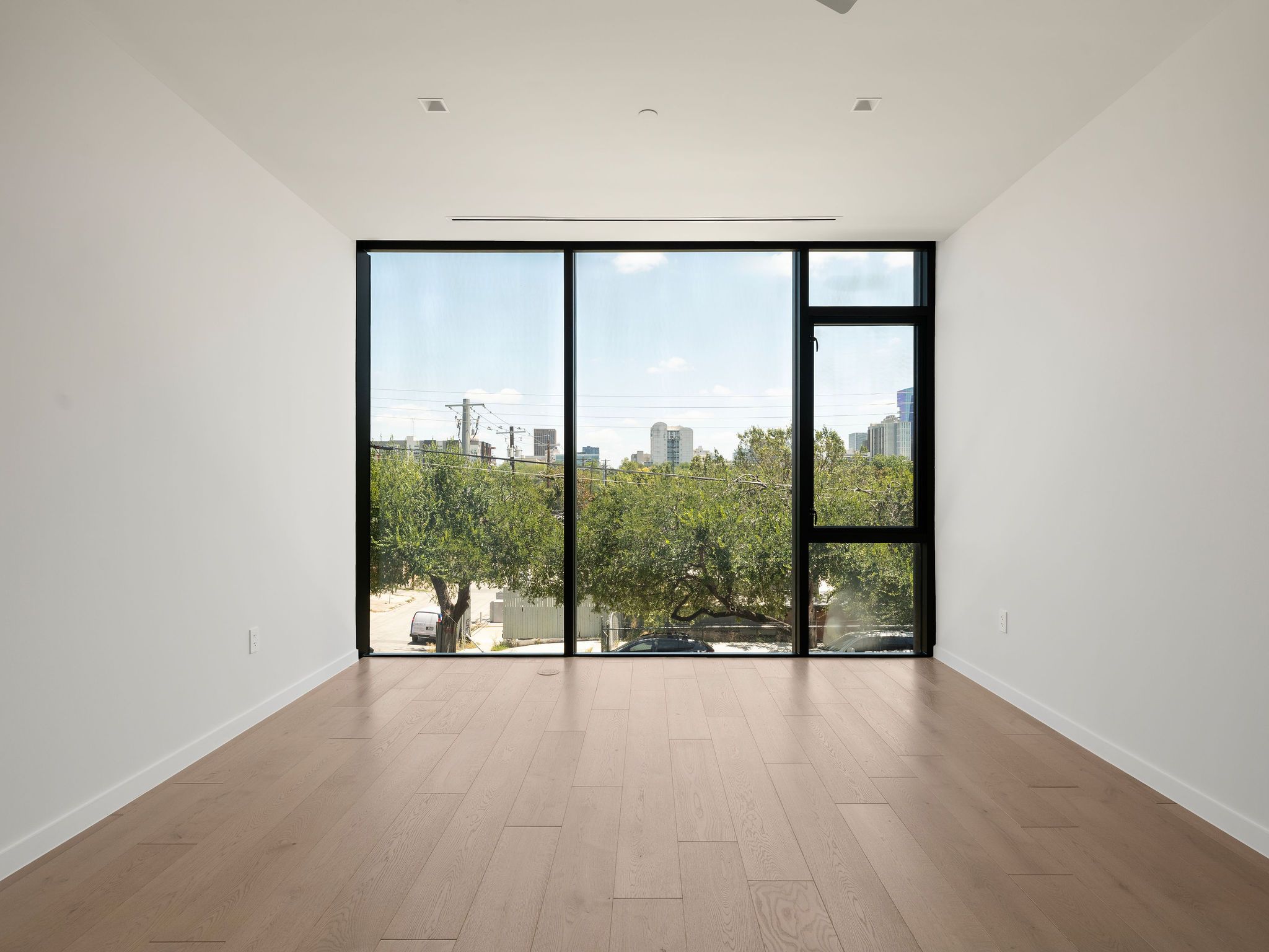 1006 Baylor Street 203