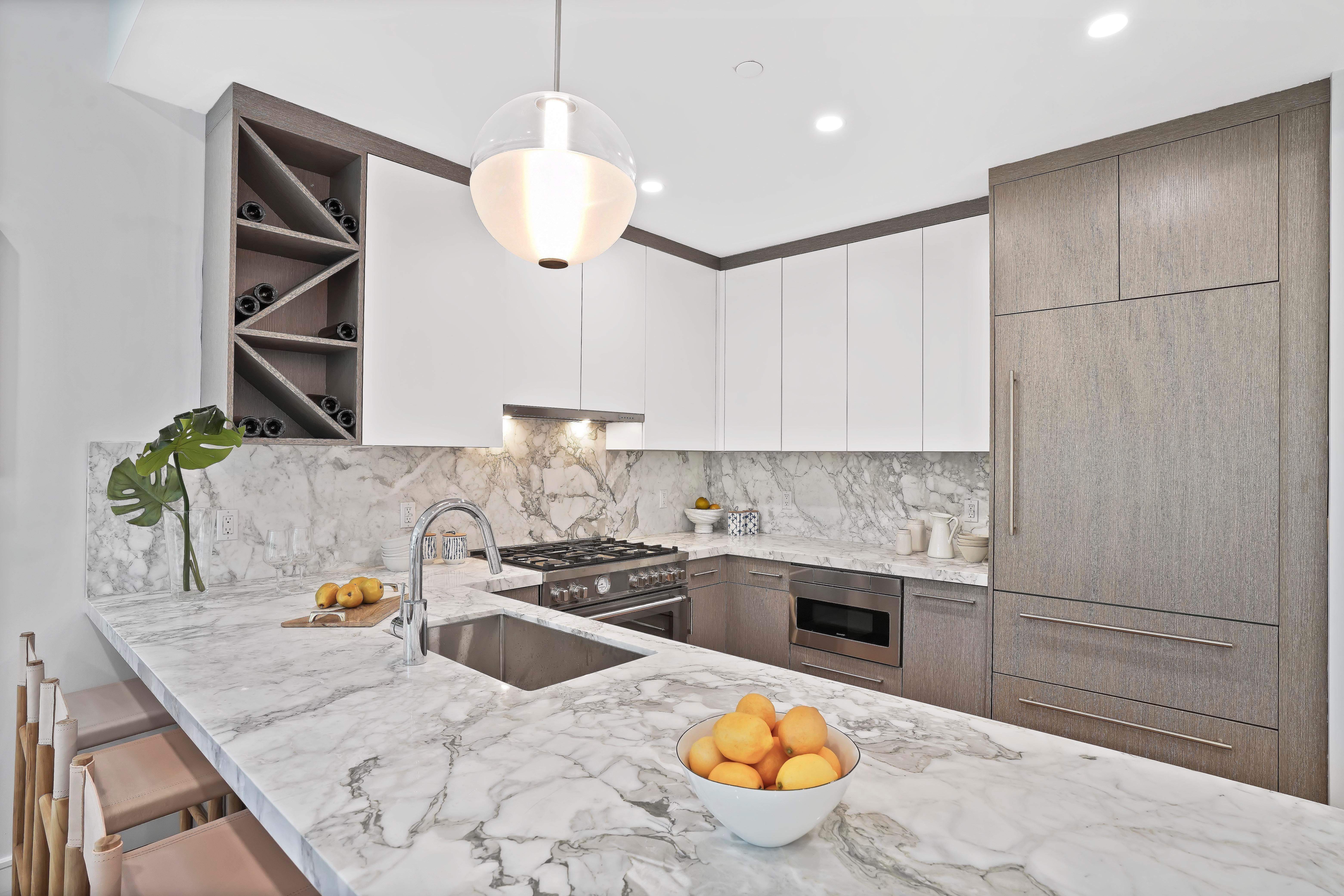 1712 10th Ave. 1b 