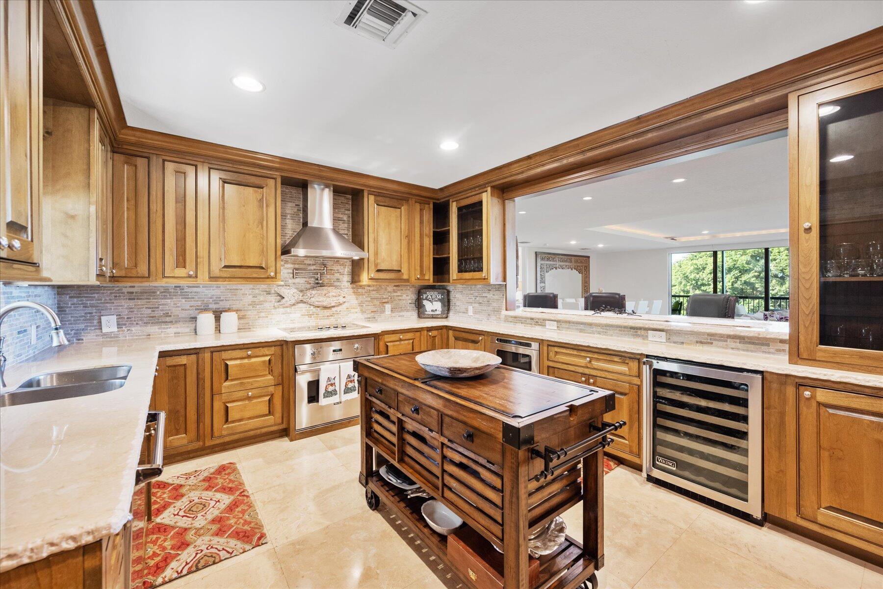 2785 Polo Island Drive J301