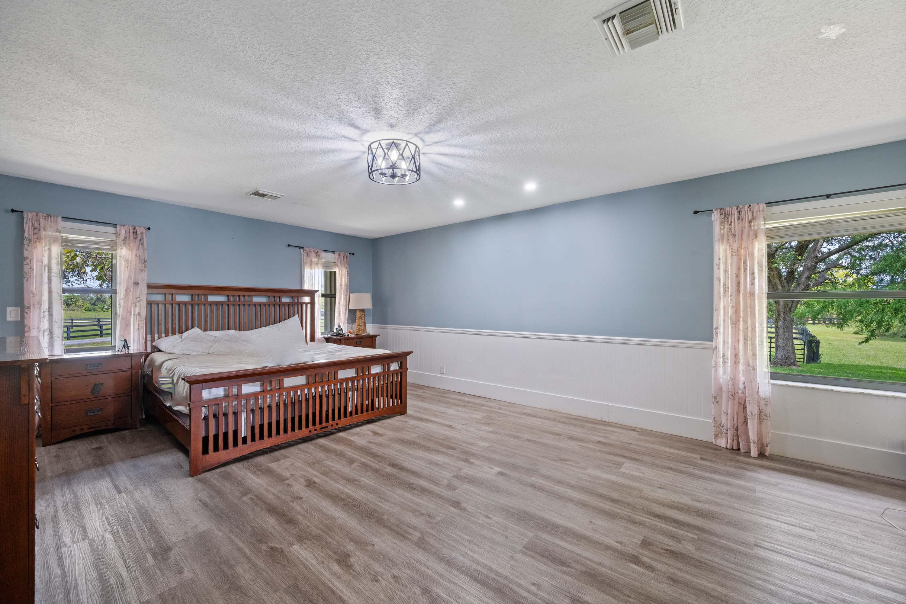 16820 Deer Path Lane