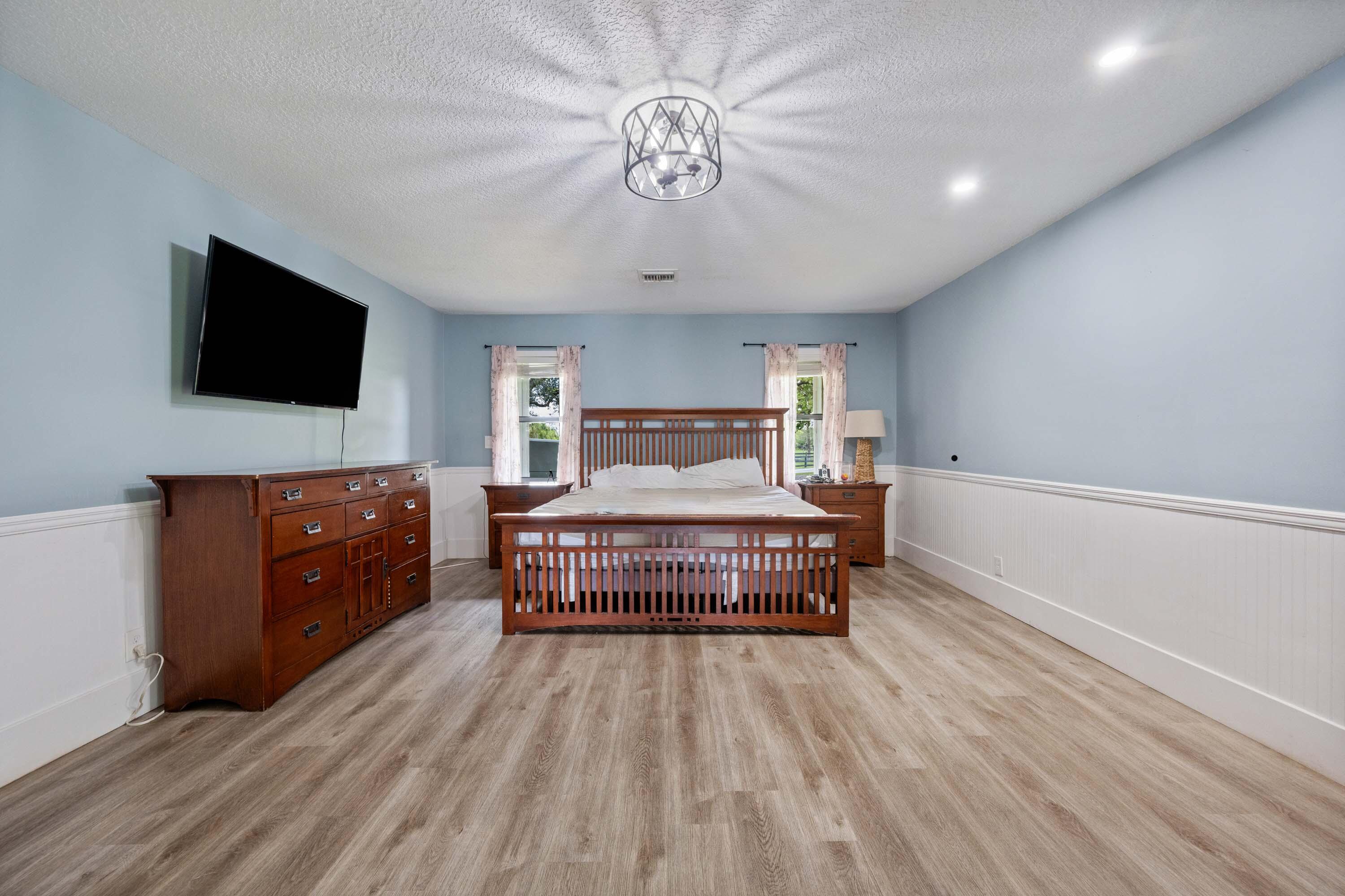 16820 Deer Path Lane