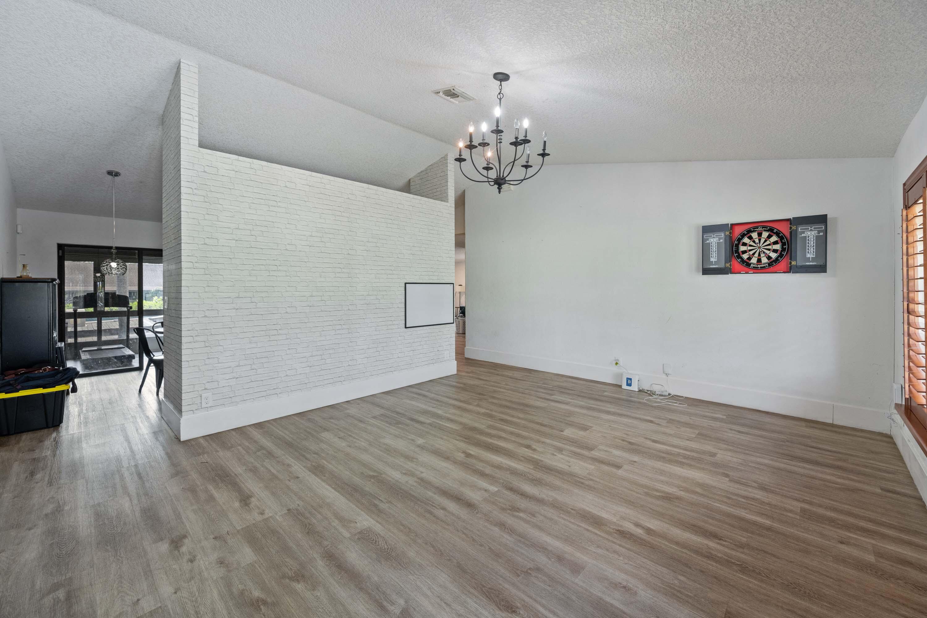 16820 Deer Path Lane