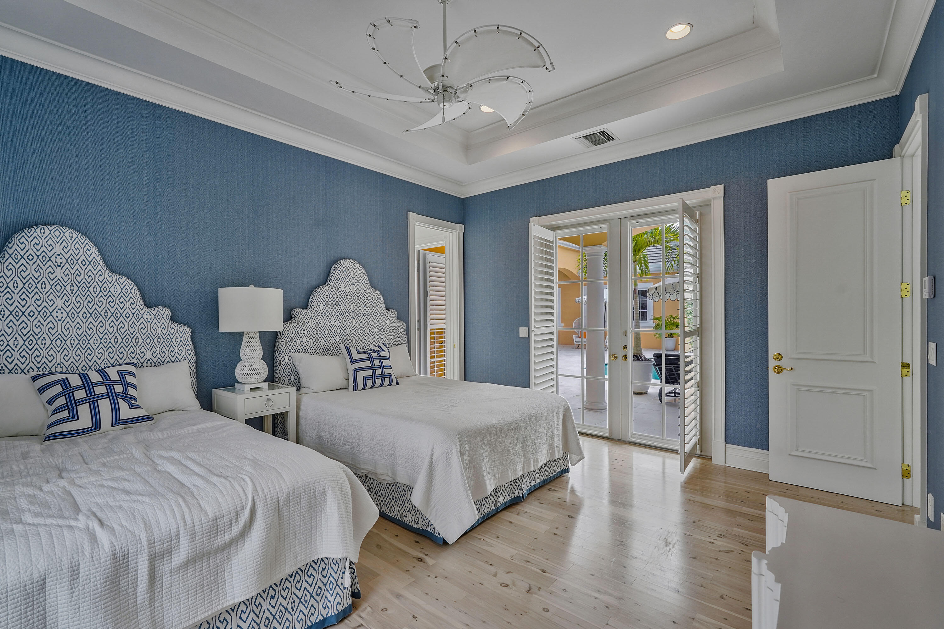 12952 Mizner Way