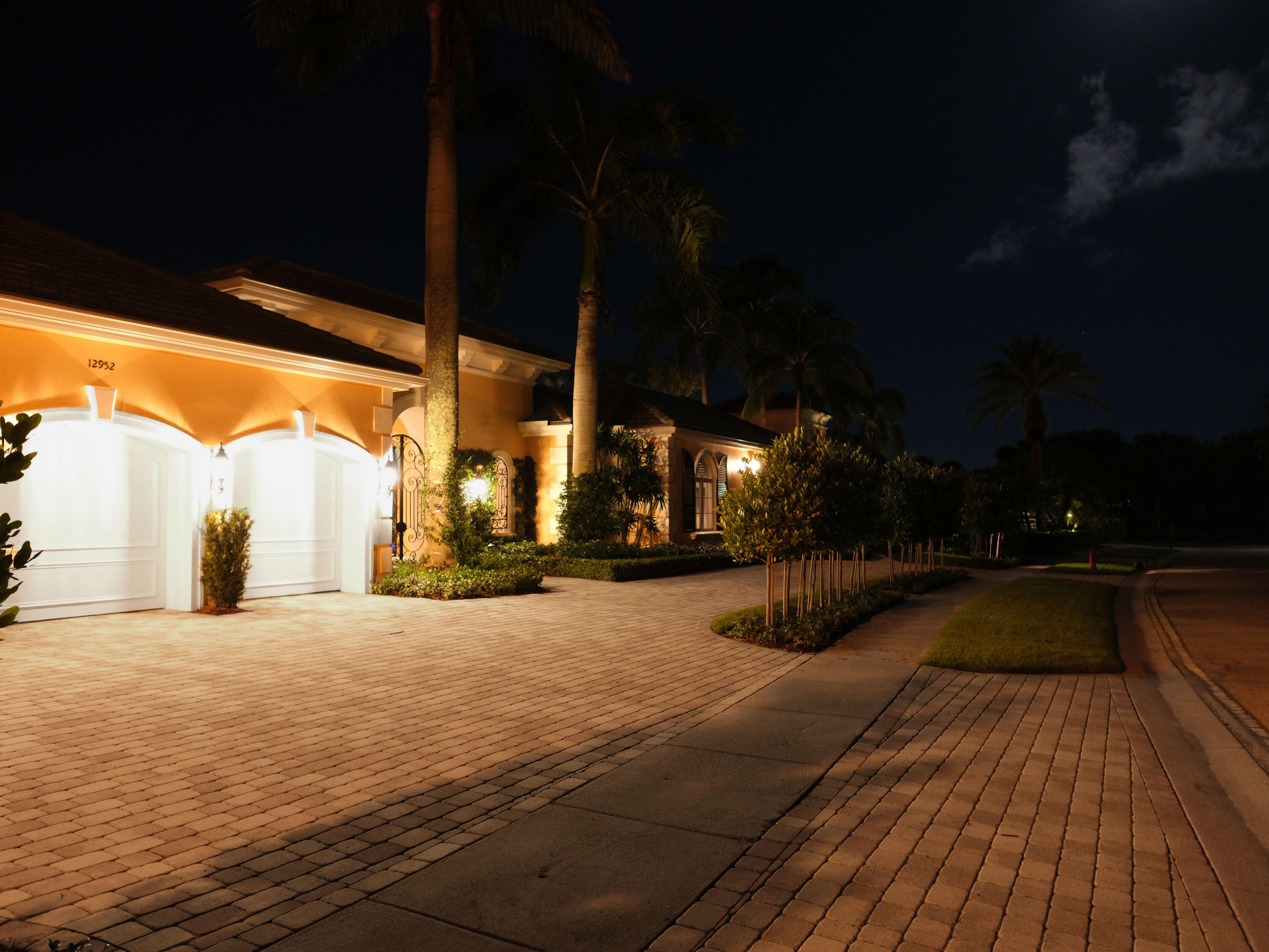 12952 Mizner Way