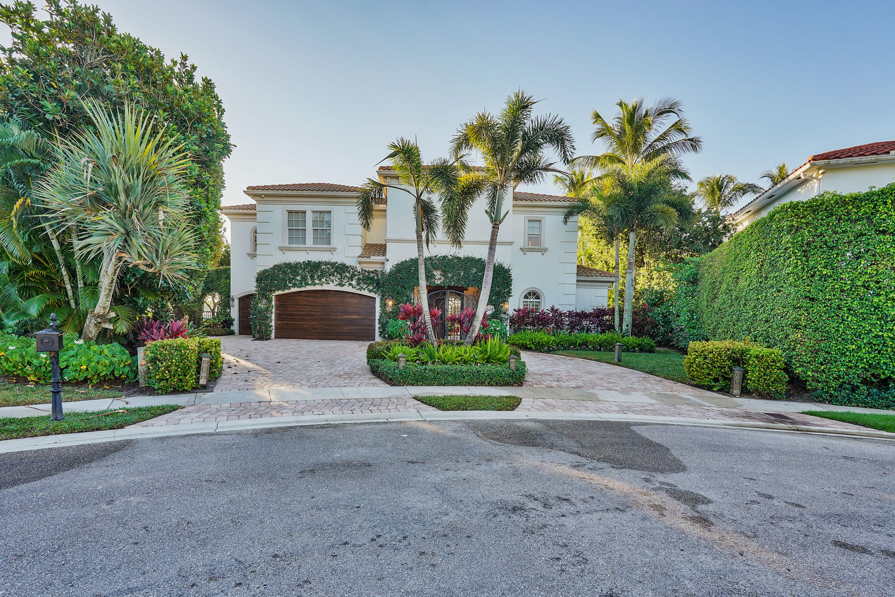 2508 Mizner Lake Court