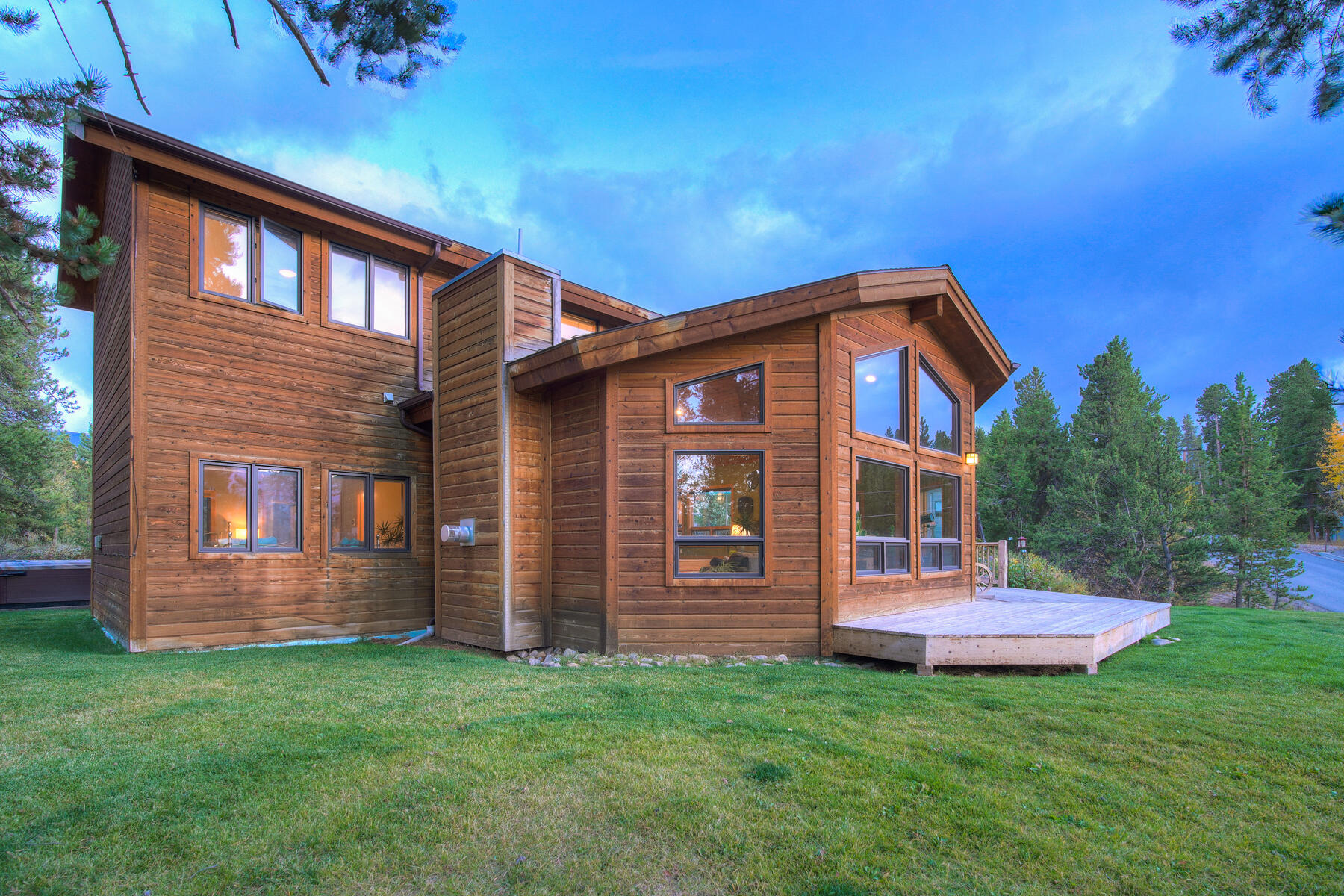 0137 Moonstone Road