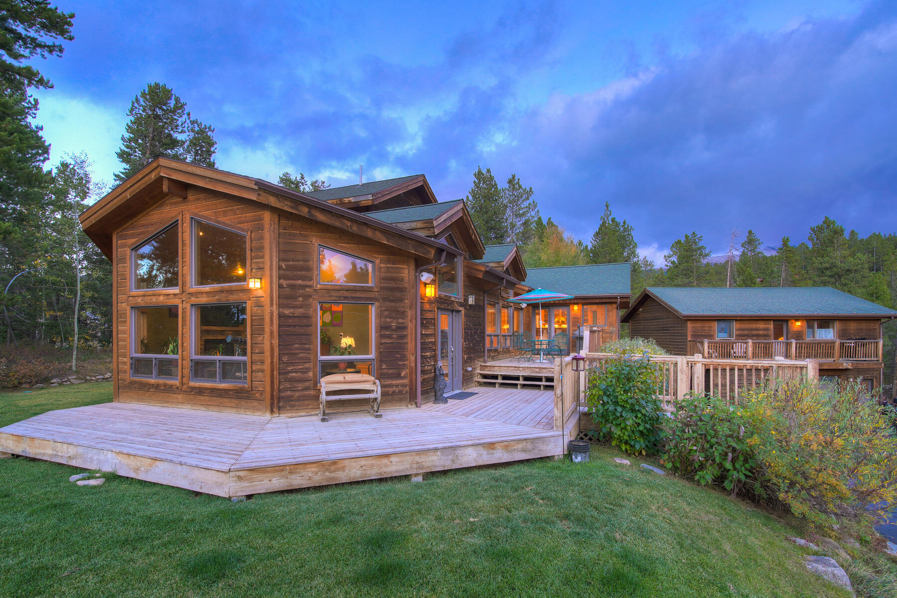 0137 Moonstone Road