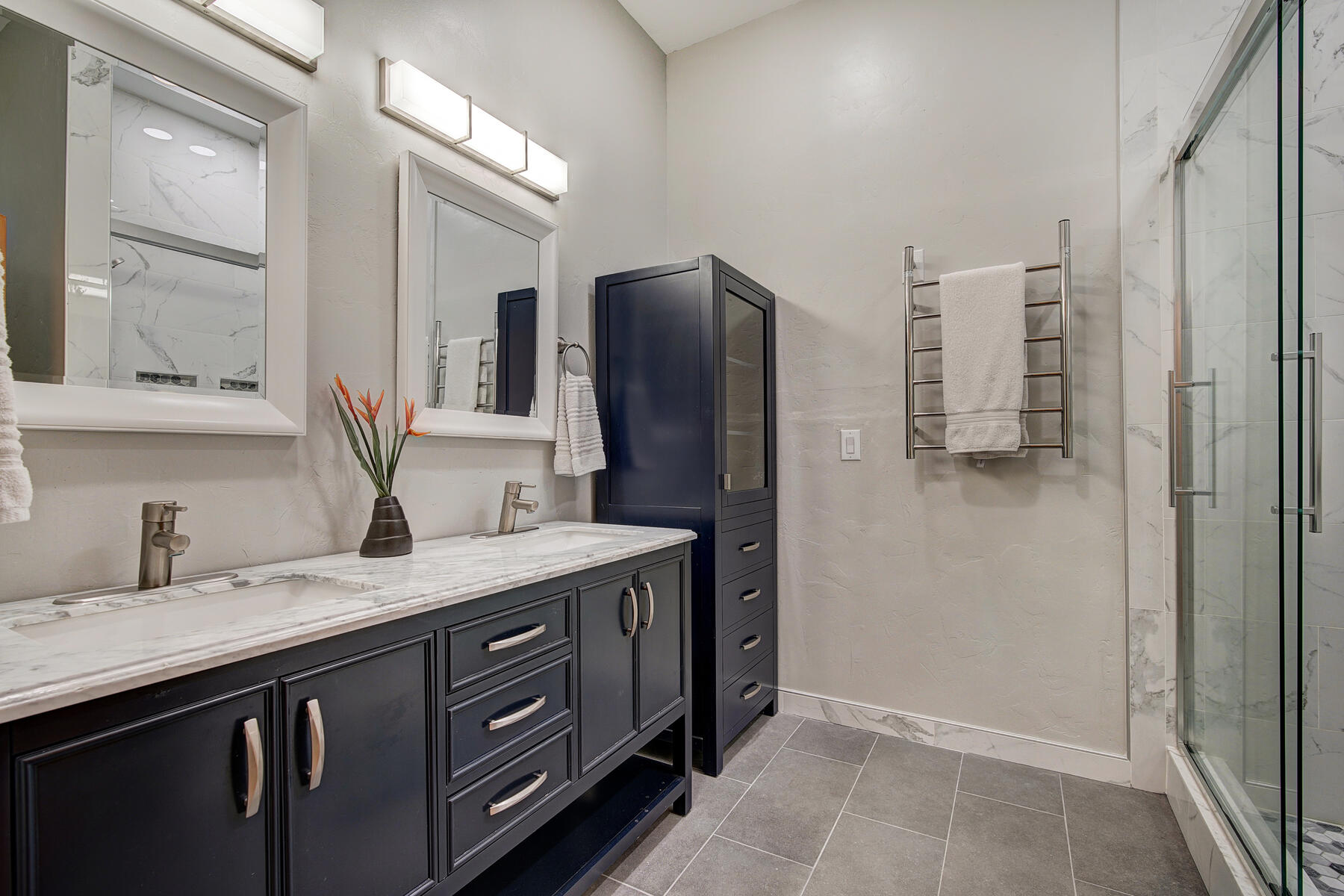 0137 Moonstone Road