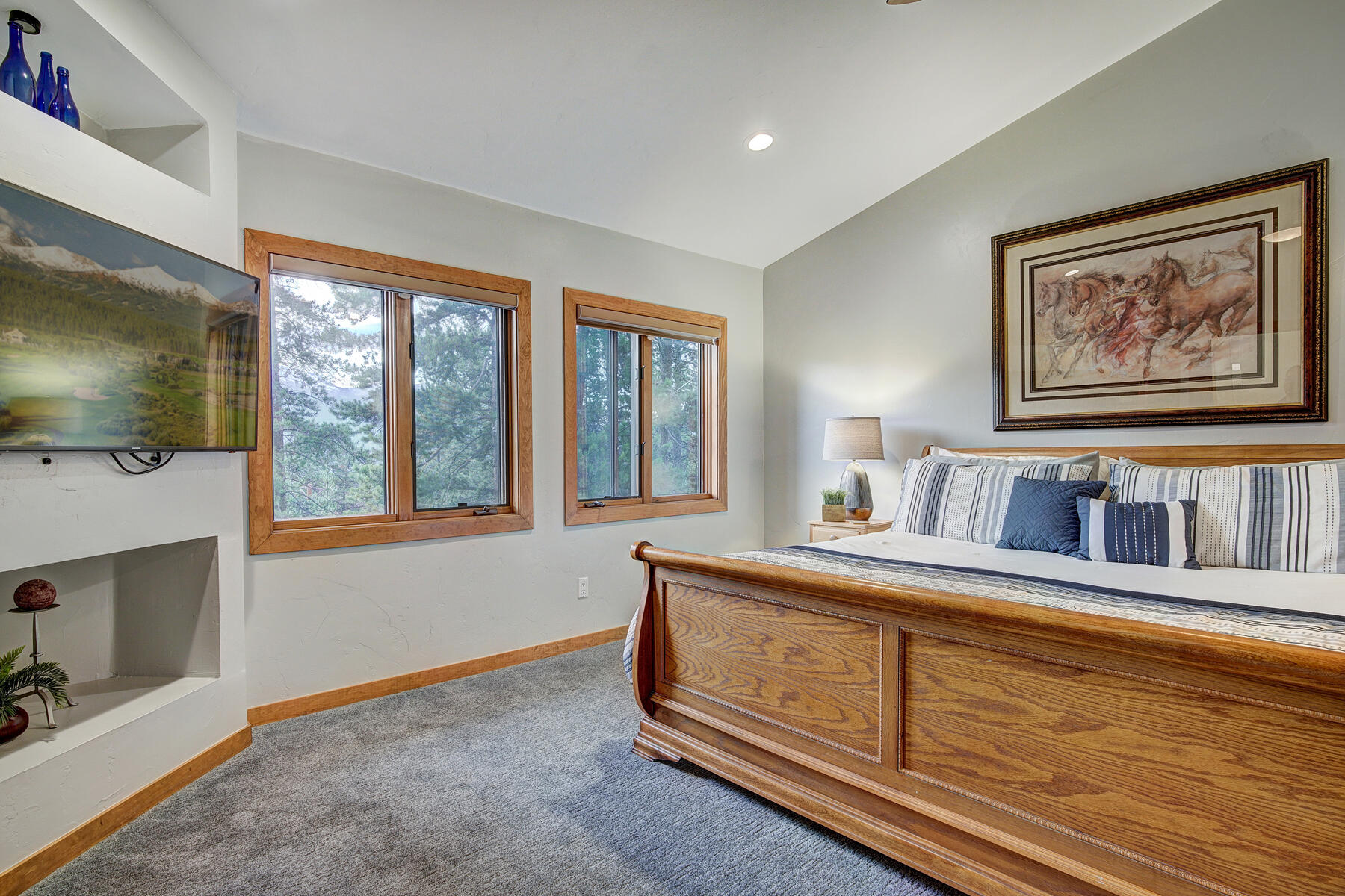 0137 Moonstone Road