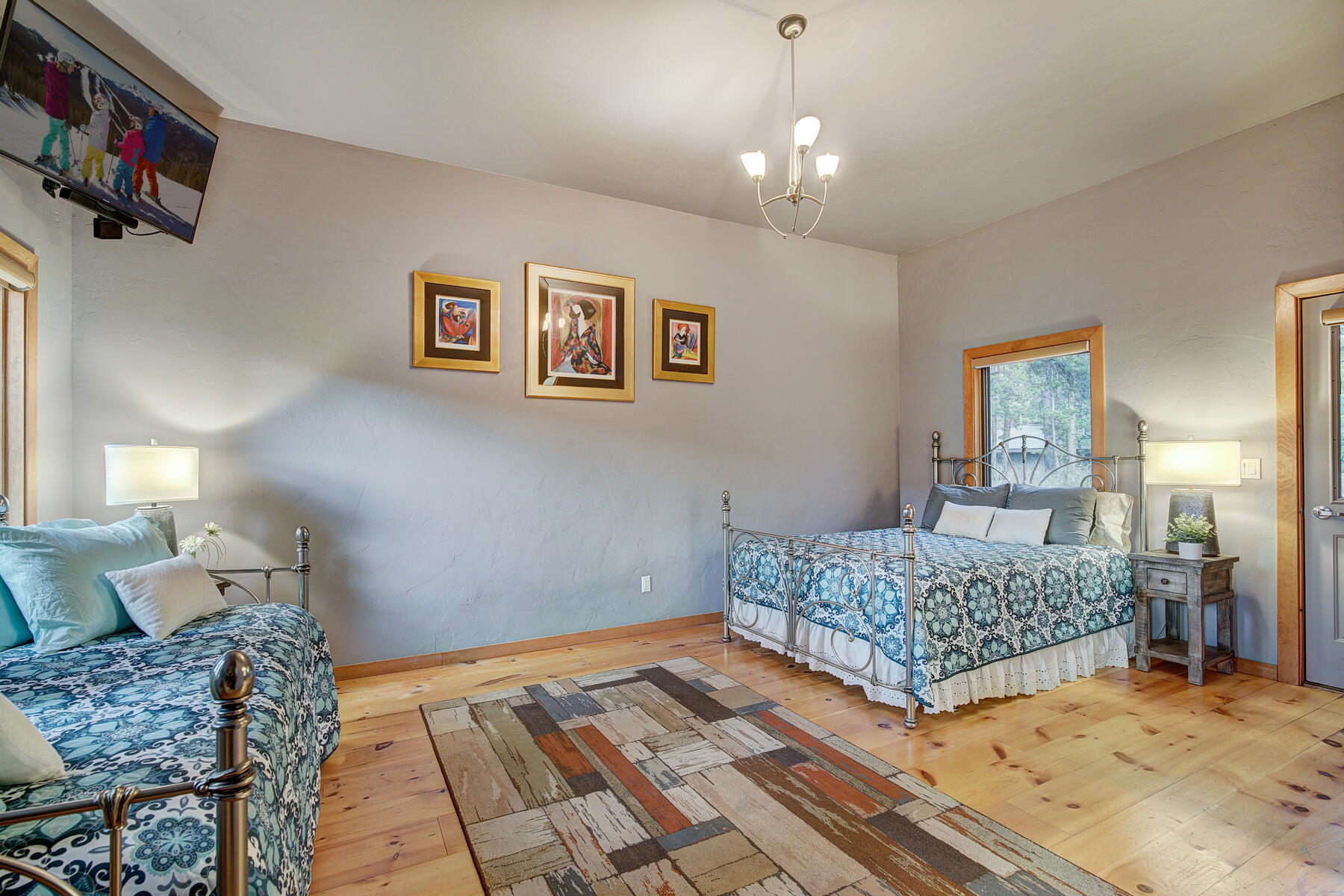 0137 Moonstone Road